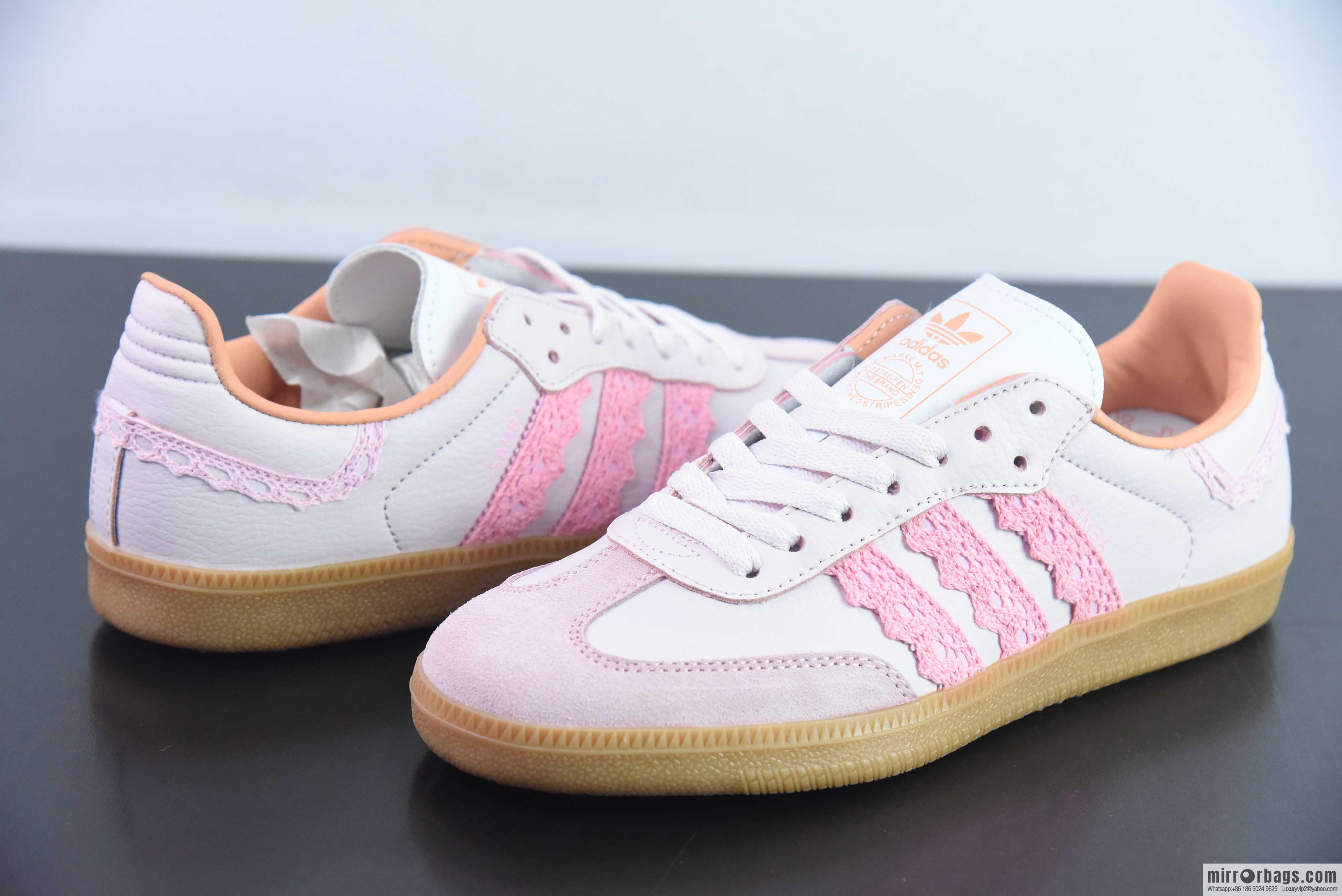 AD Clover SAMBA Unisex Vintage sports and leisure training shoes, item number: IG5932-105