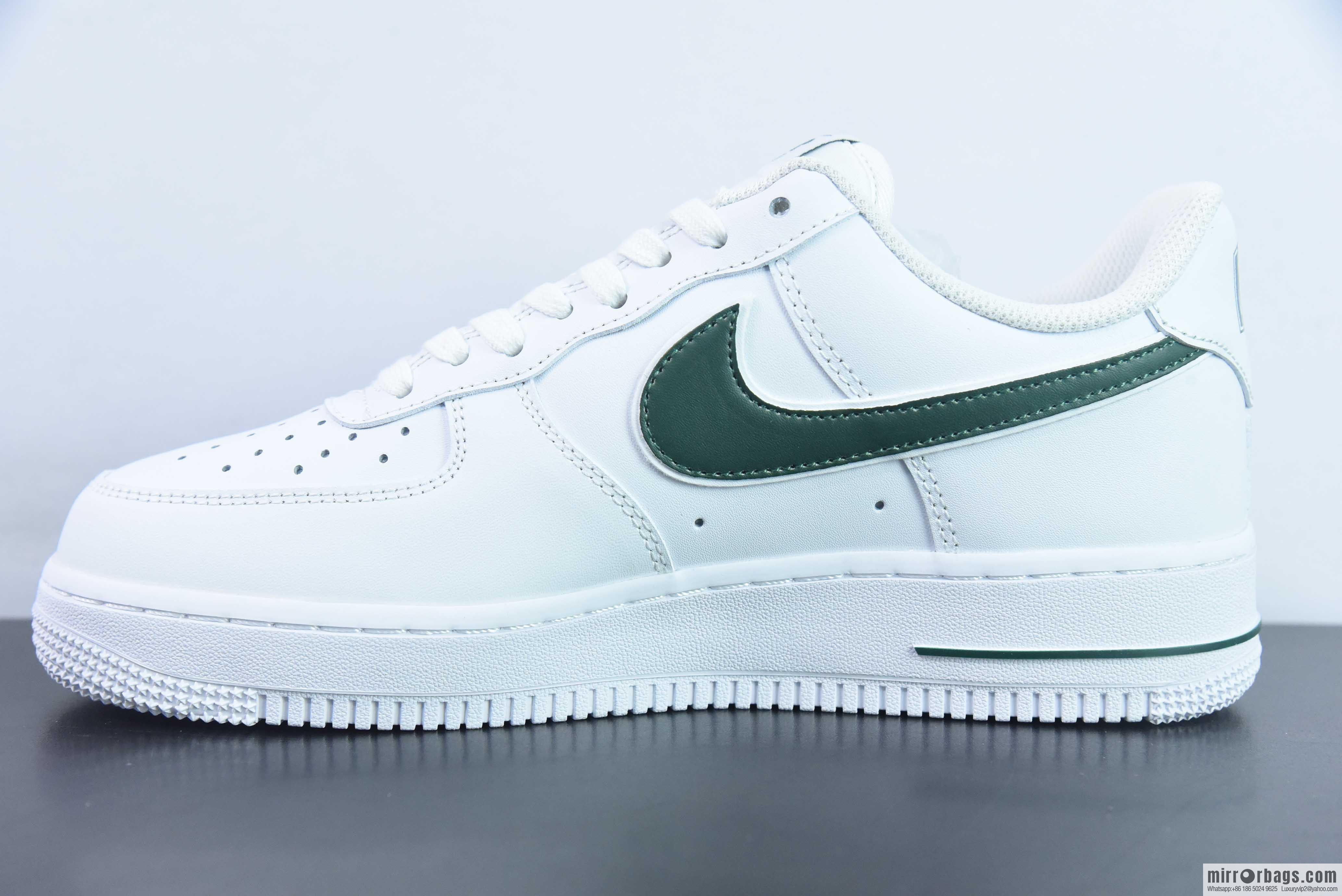Nike Air Force 1 AF1 Air Force One/low-top, white-green, item number: AO2423-104