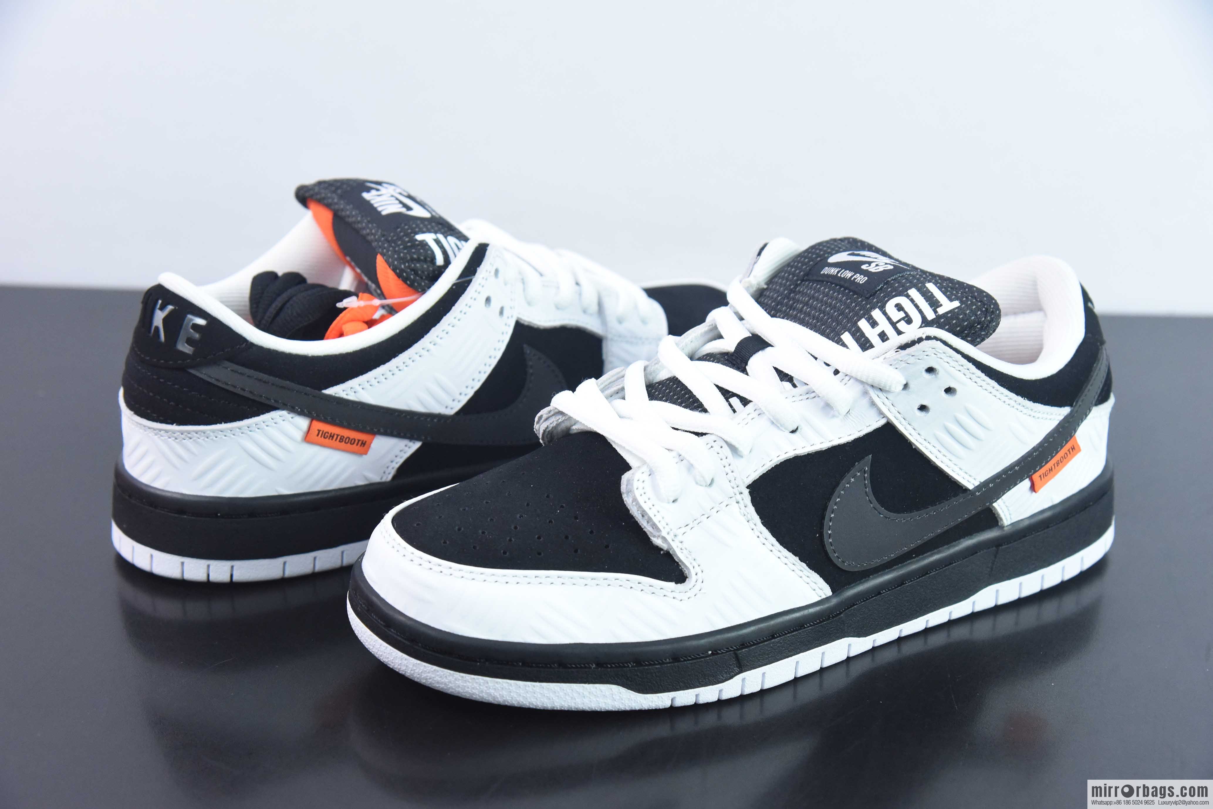 NK SB Dunk Low joint reverse black and white panda sneakers item number: FD2629-100
