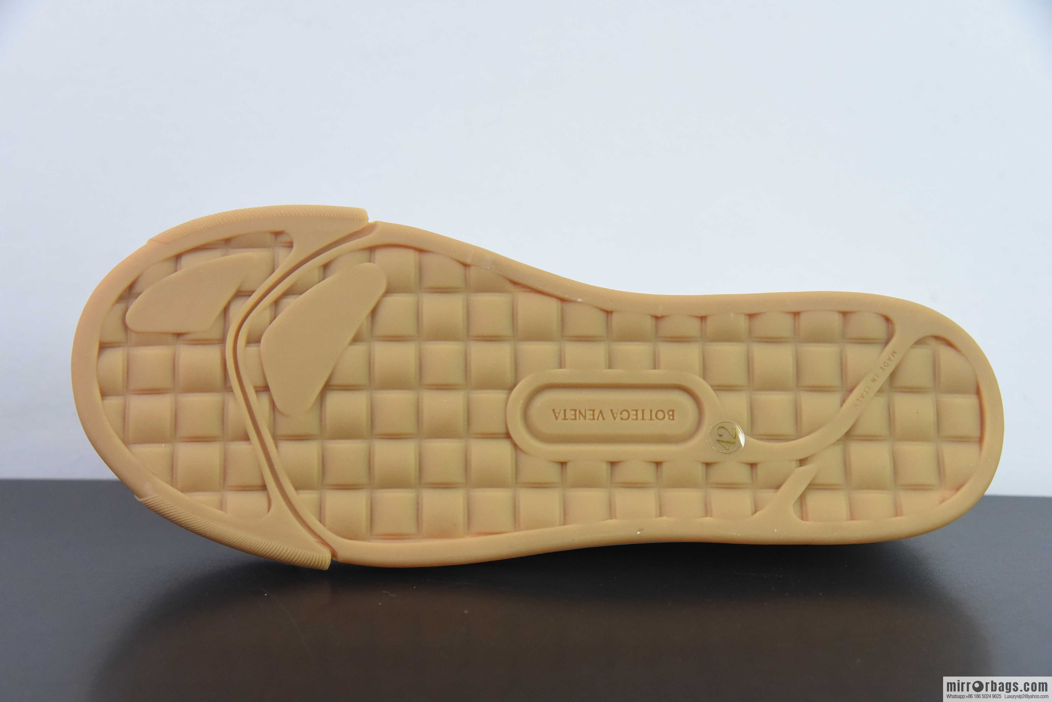Bottega Veneta 2023ss new round head shoes Bodie home BV latest IVULCAN series His & Hers casual sneakers