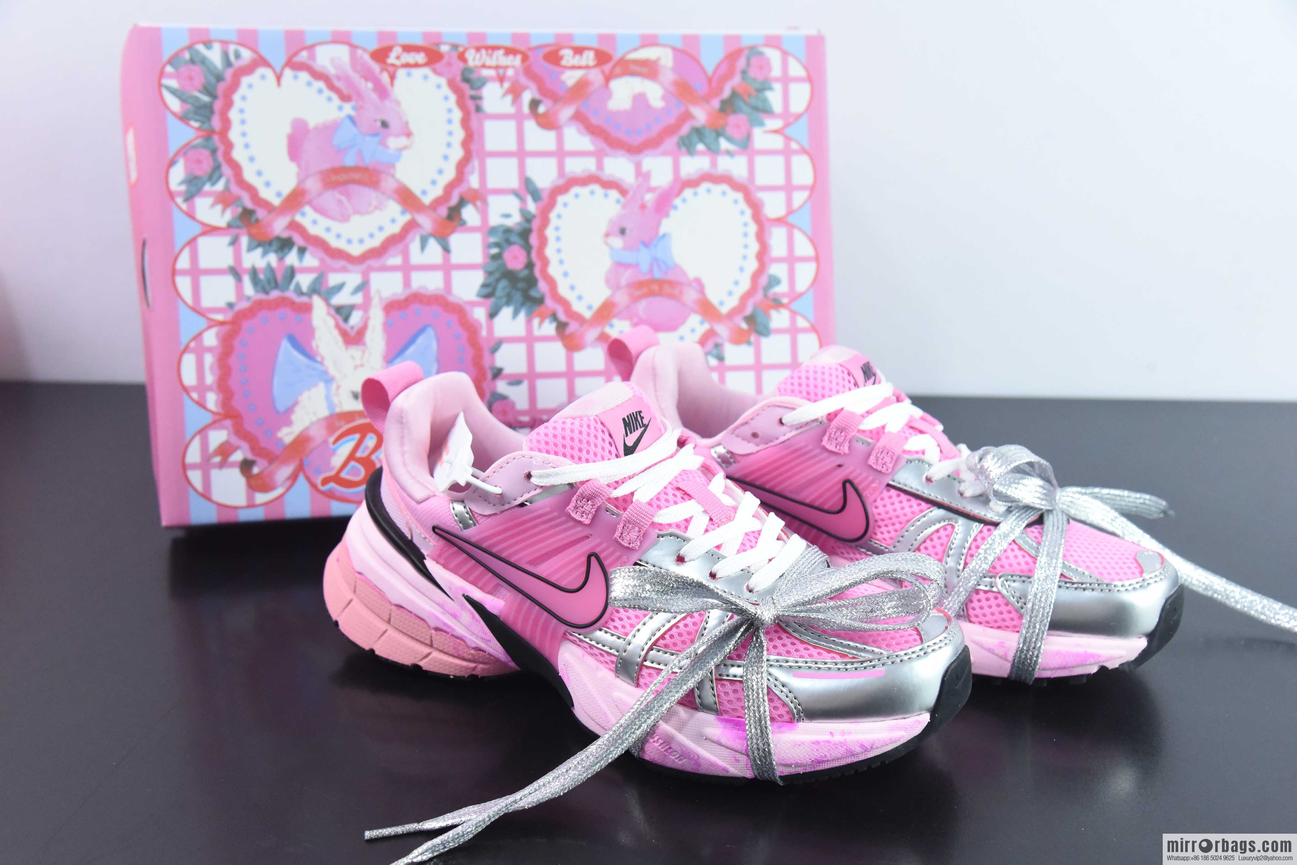Nike V2K Run Runtekk strap-on dip-dye old special gift box durable breathable low-top running shoes, women's pink silver, item number: FD0736-001