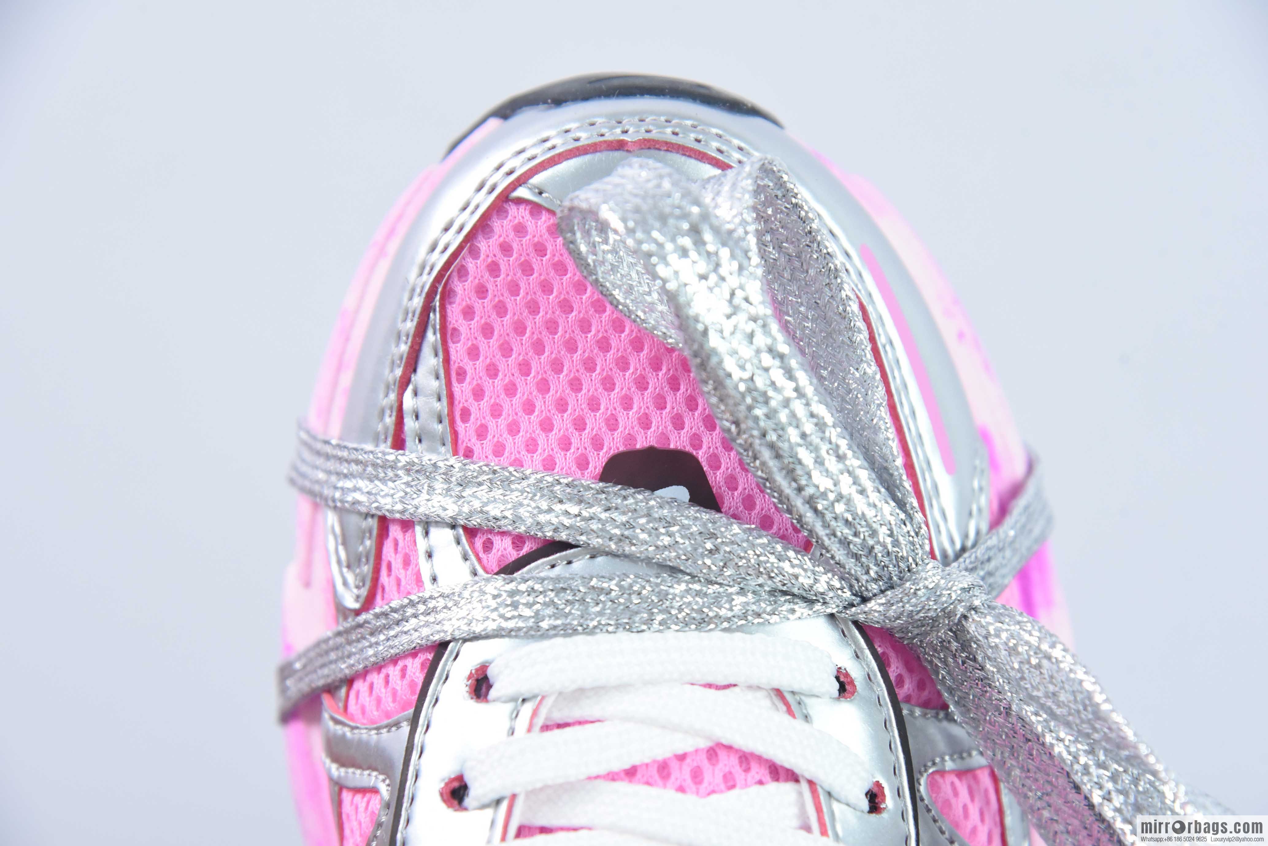 Nike V2K Run Runtekk strap-on dip-dye old special gift box durable breathable low-top running shoes, women's pink silver, item number: FD0736-001