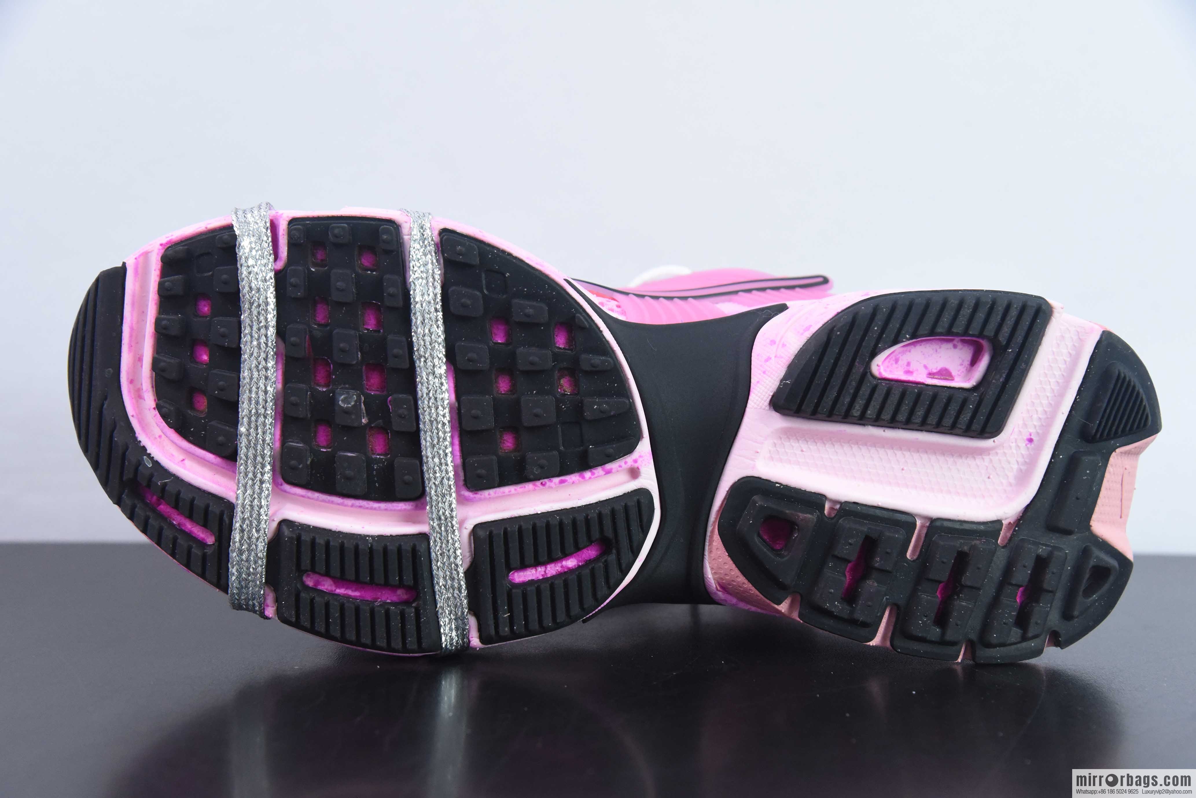 Nike V2K Run Runtekk strap-on dip-dye old special gift box durable breathable low-top running shoes, women's pink silver, item number: FD0736-001