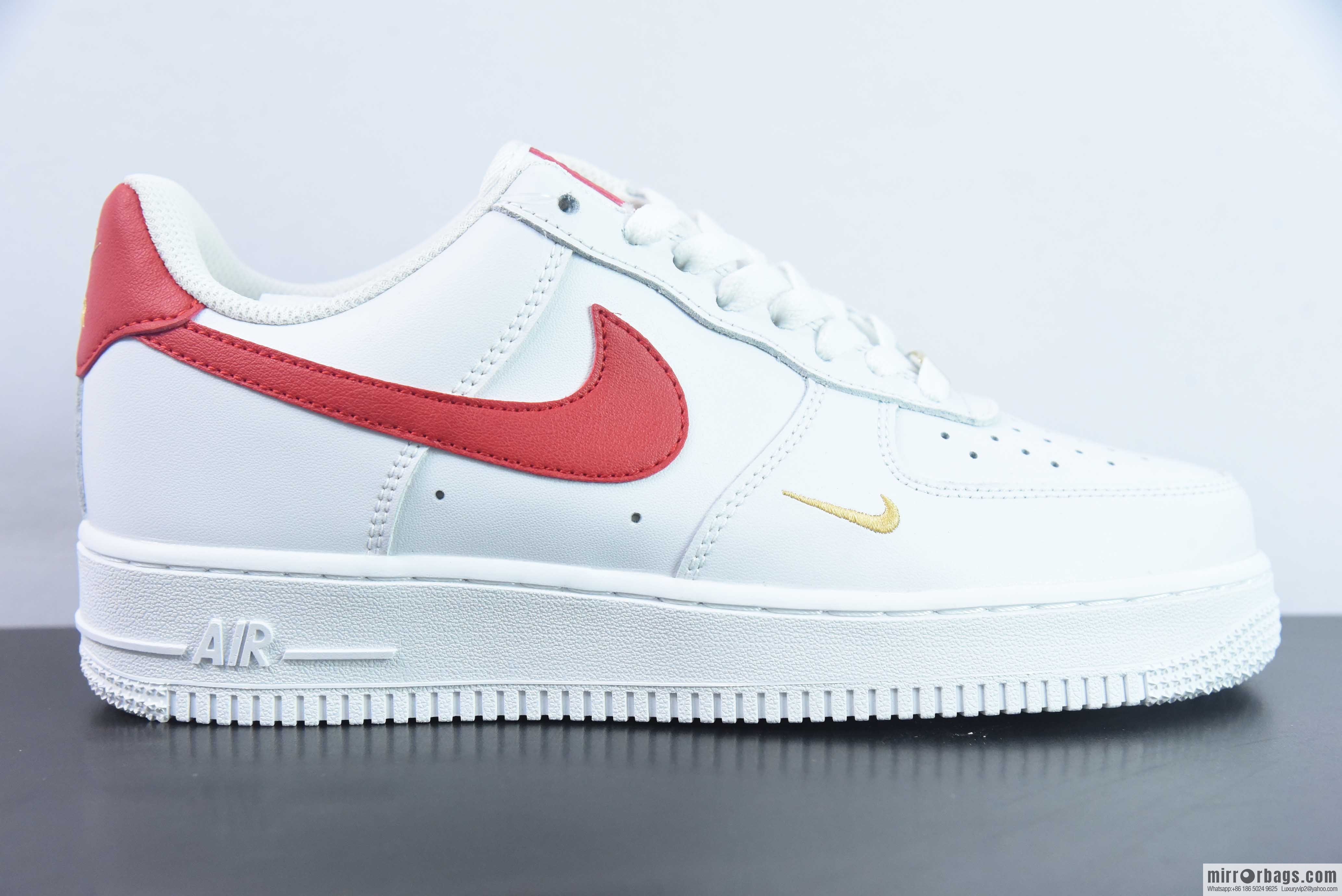 Nike Air Force 1 Low Air Force One low-top versatile leisure sports shoes, white and red small gold hook, item number: CZ0270-104