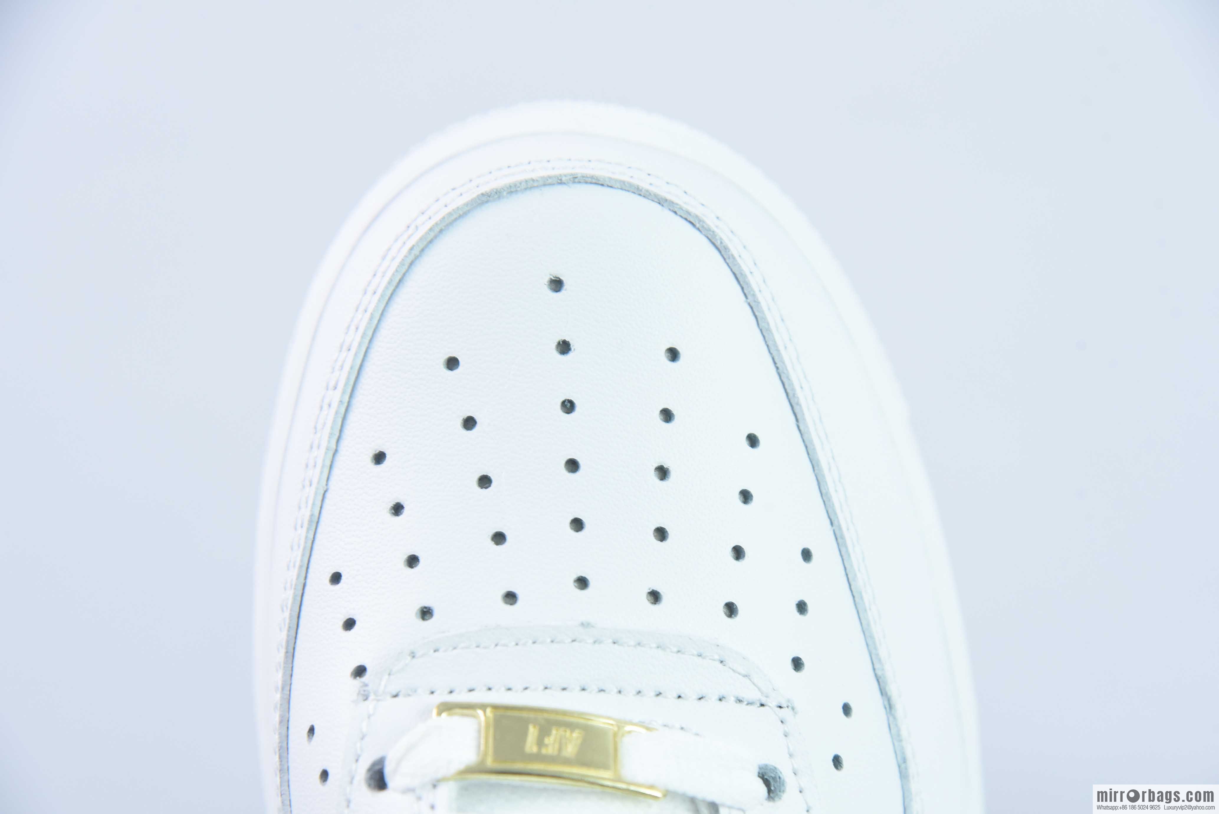 Nike Air Force 1 Low Air Force One low-top versatile leisure sports shoes, white and red small gold hook, item number: CZ0270-104