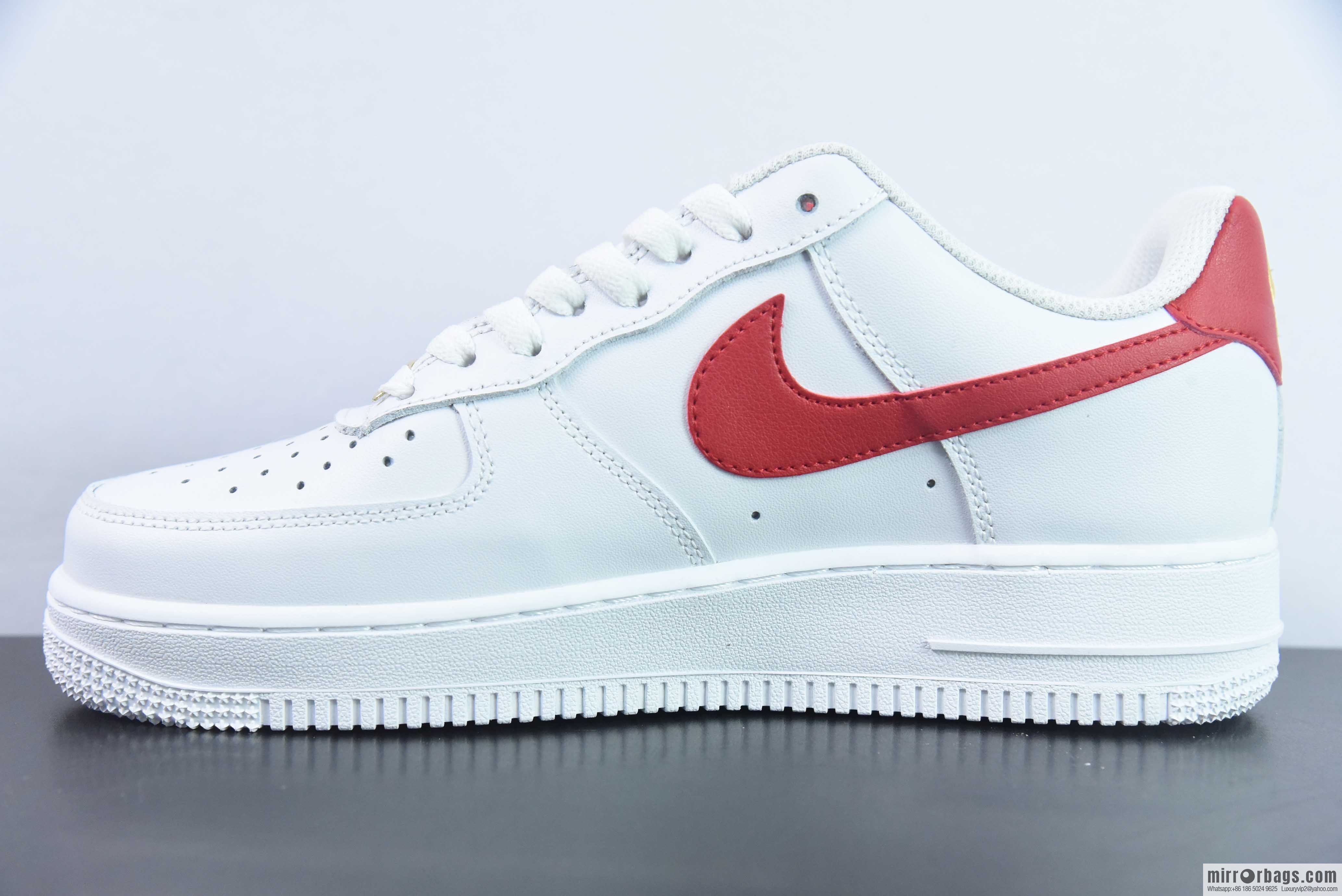 Nike Air Force 1 Low Air Force One low-top versatile leisure sports shoes, white and red small gold hook, item number: CZ0270-104