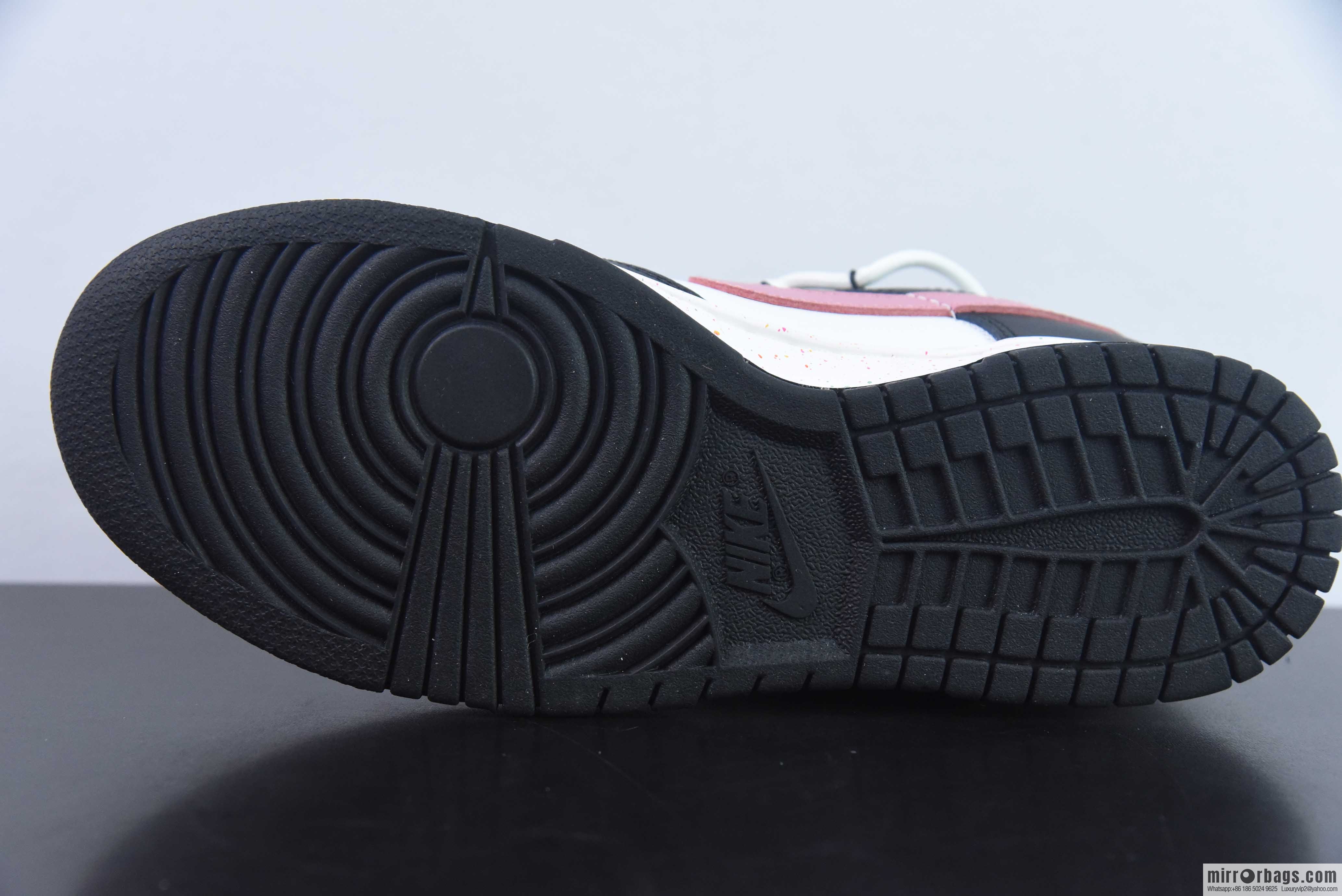 NK SB Dunk Low deconstruction vitality three hook black and white powder, item number: FD4623-153