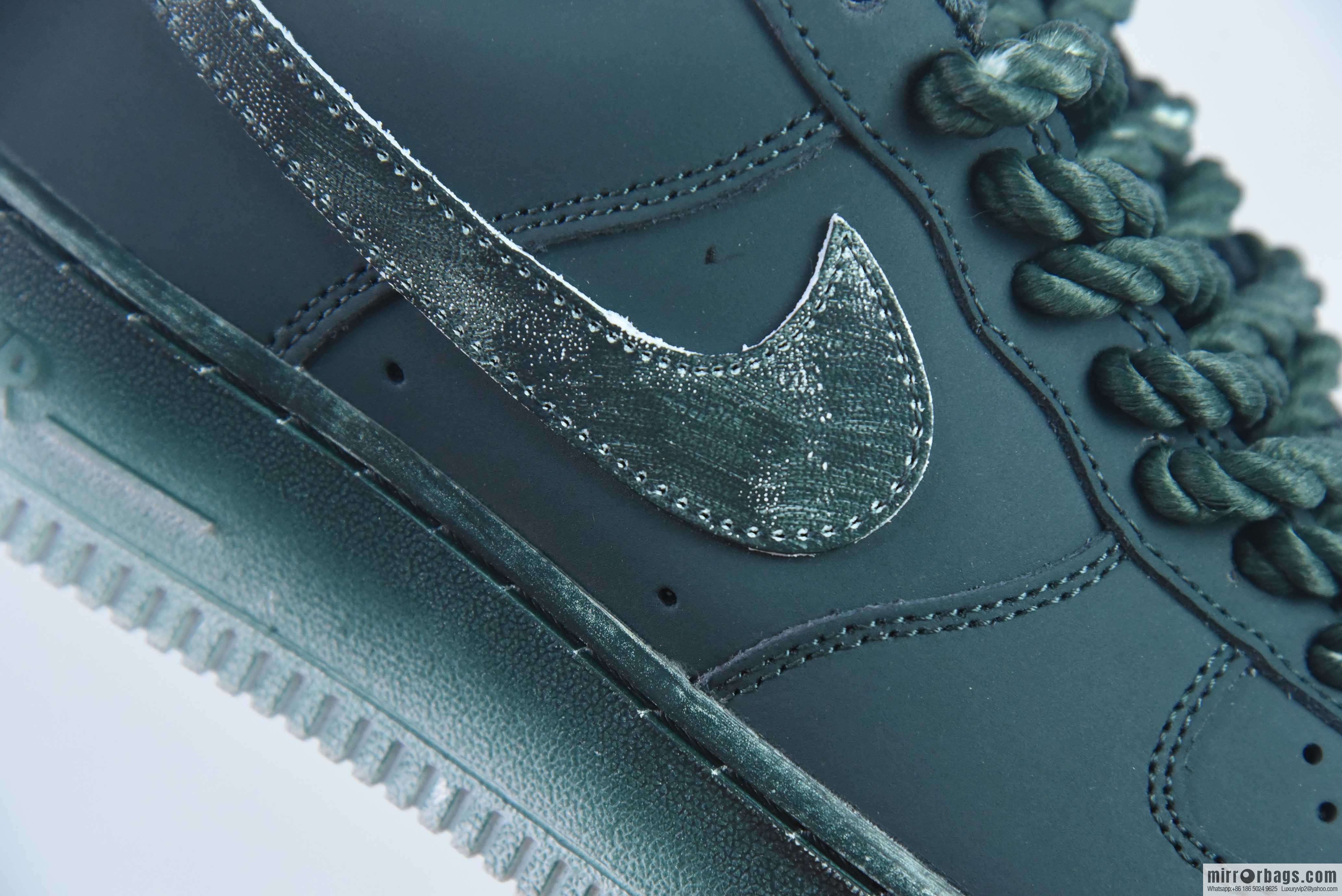 Nike Air Force 1 AF1/low top, black, thick shoelaces, old, item number: 315122-222