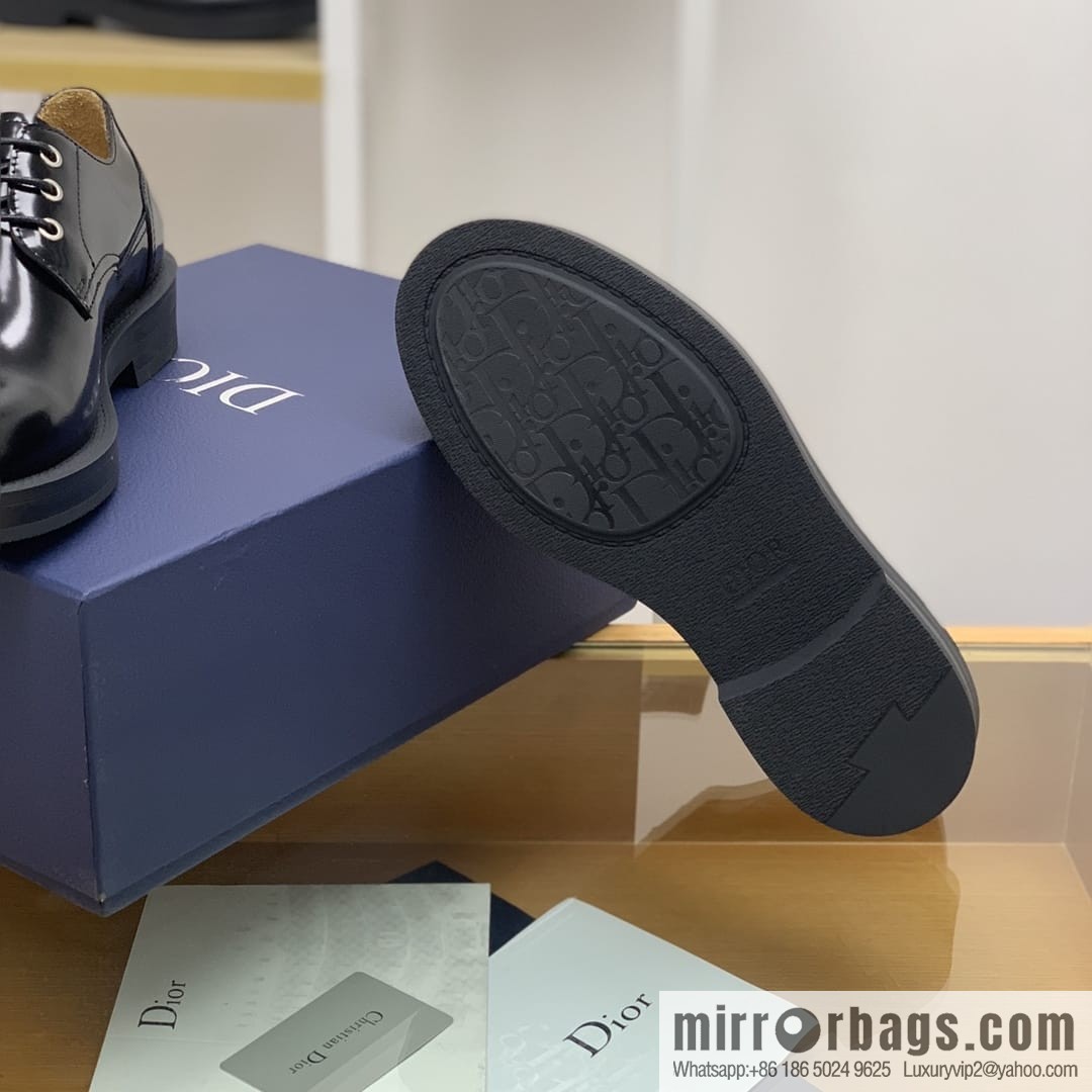 Dior selected leather made men's derby shoes