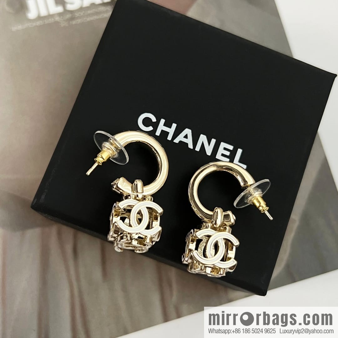 New Chanel c2 double c square stud earrings