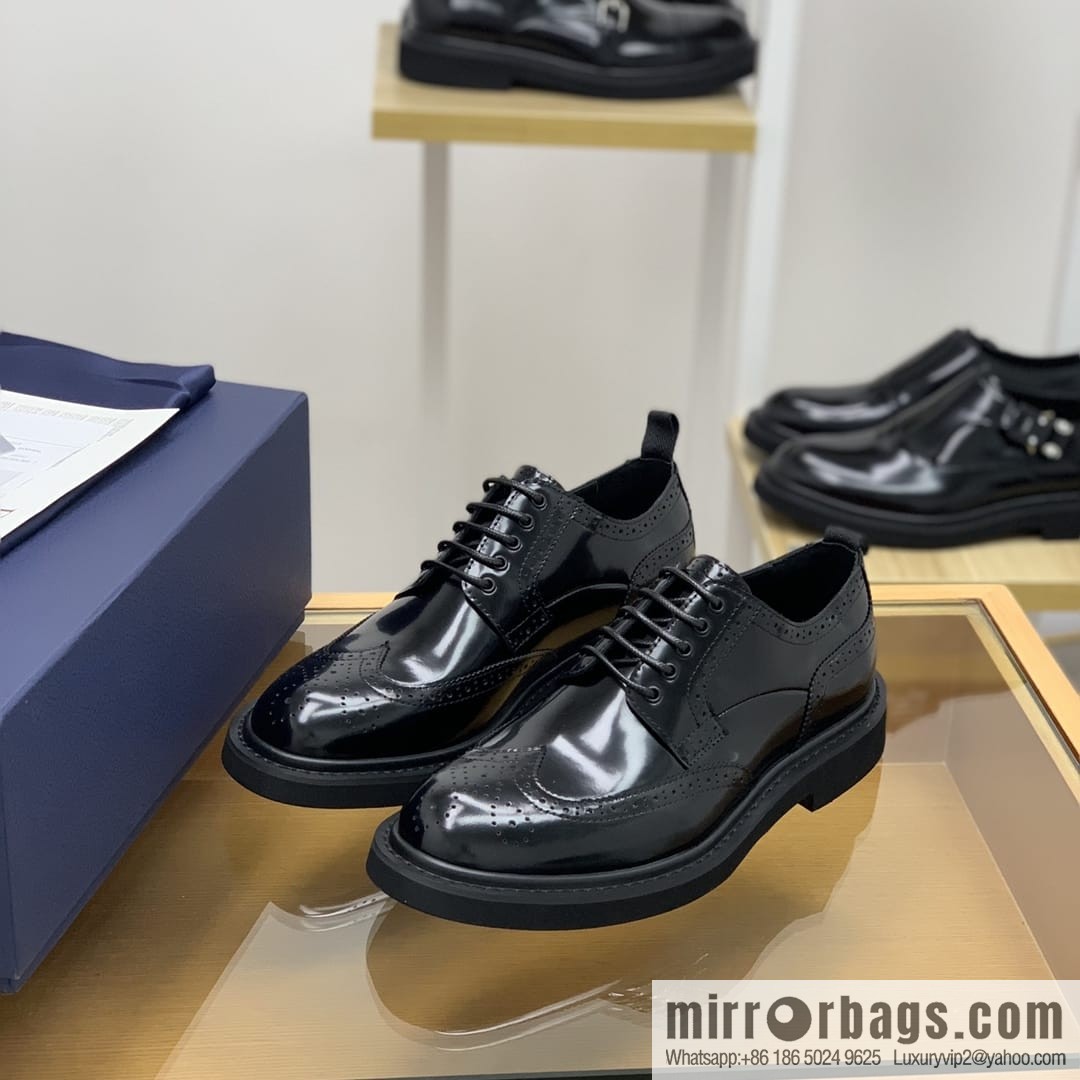 Dior selected leather made men's derby shoes