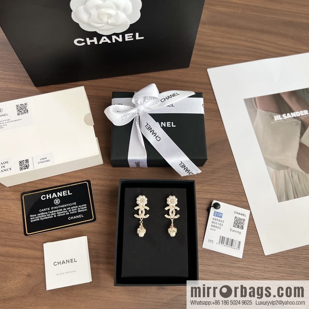 New ☑️ Chanel c3 double c pink diamond pearl flower stud earrings