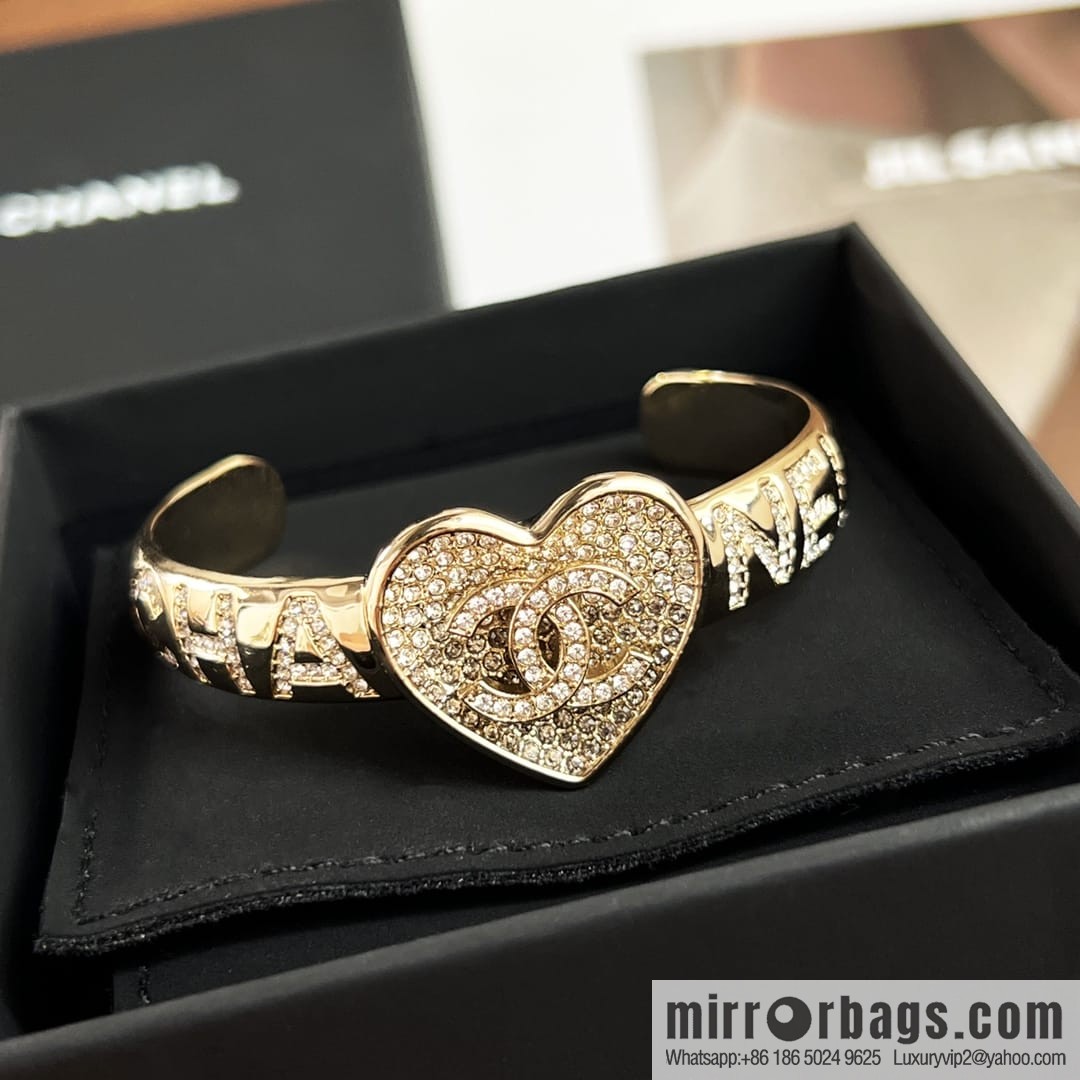 New ☑️ Chanel Double C Full Diamond Love Peach Heart Opening Bracelet