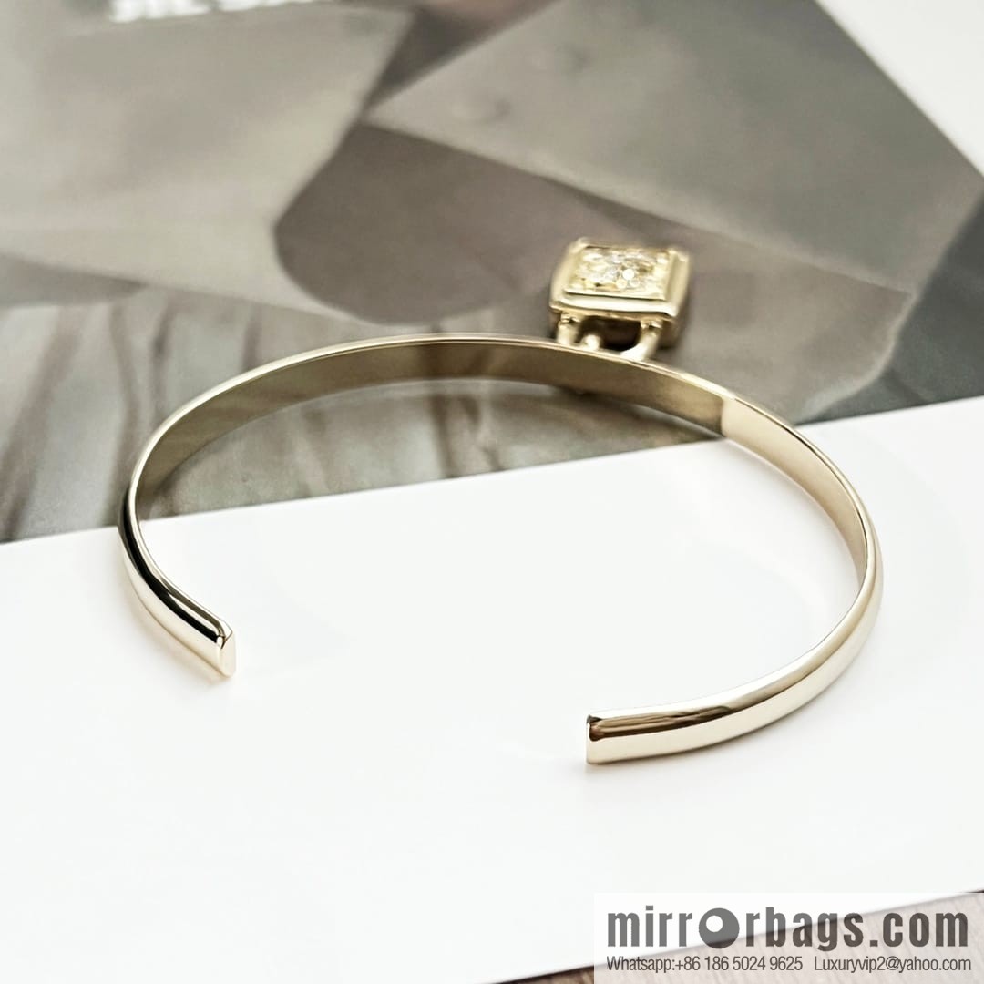 New ☑️ Chanel Double C Lock Opening Bracelet