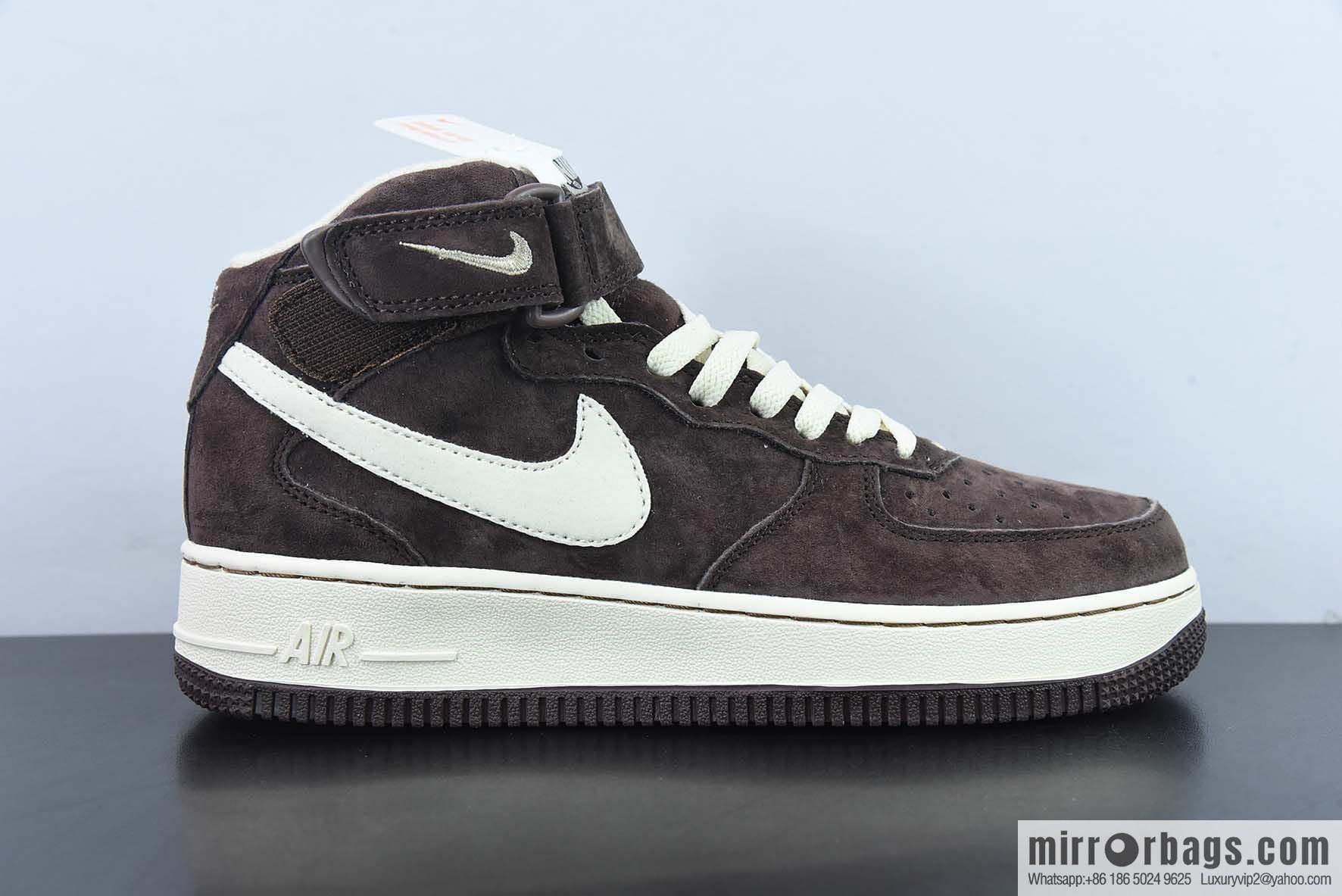 Nk Air Force 1 '07 Mid QS Brown, Air Force One Medium Top Casual Sneakers DM0107-200