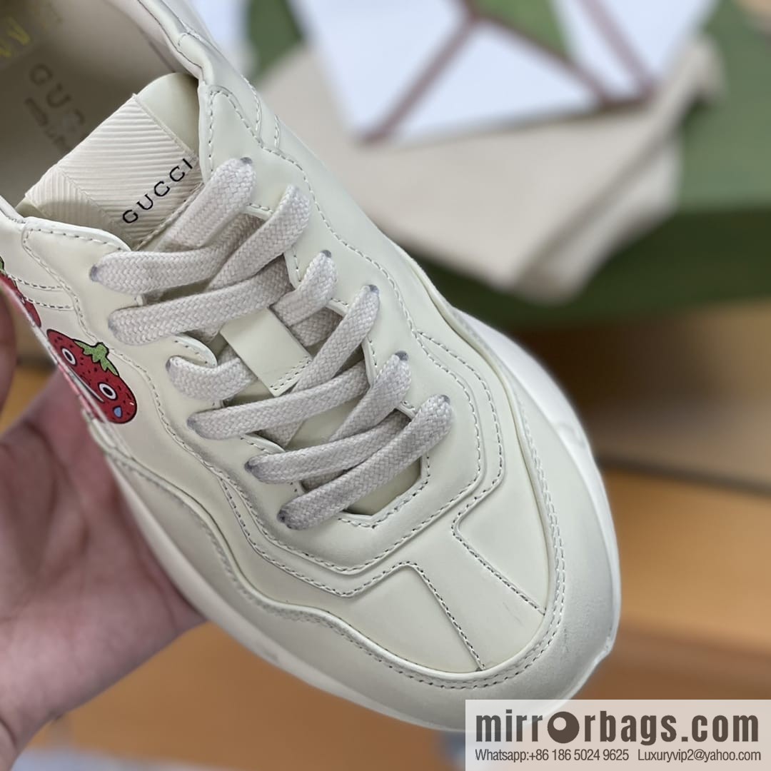 Gucci Gucci [New G Replica Luxury Handbag High Version] Unisex Vintage sneakers