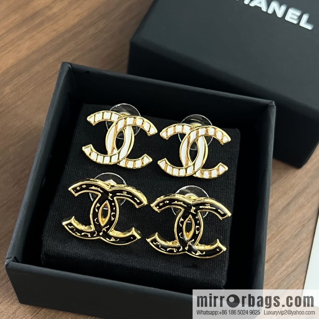 New ☑️ Chanel c1 double c white wavy black gold edge stud earrings