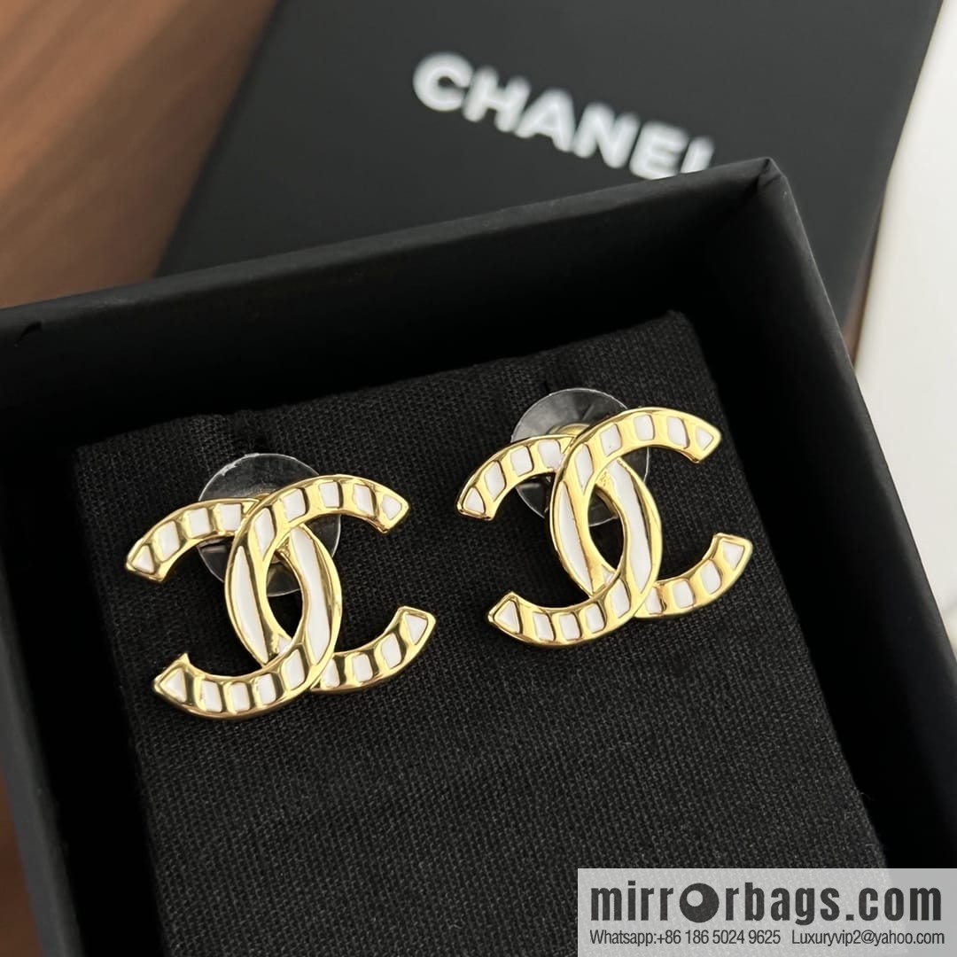 New ☑️ Chanel c1 double c white wavy black gold edge stud earrings