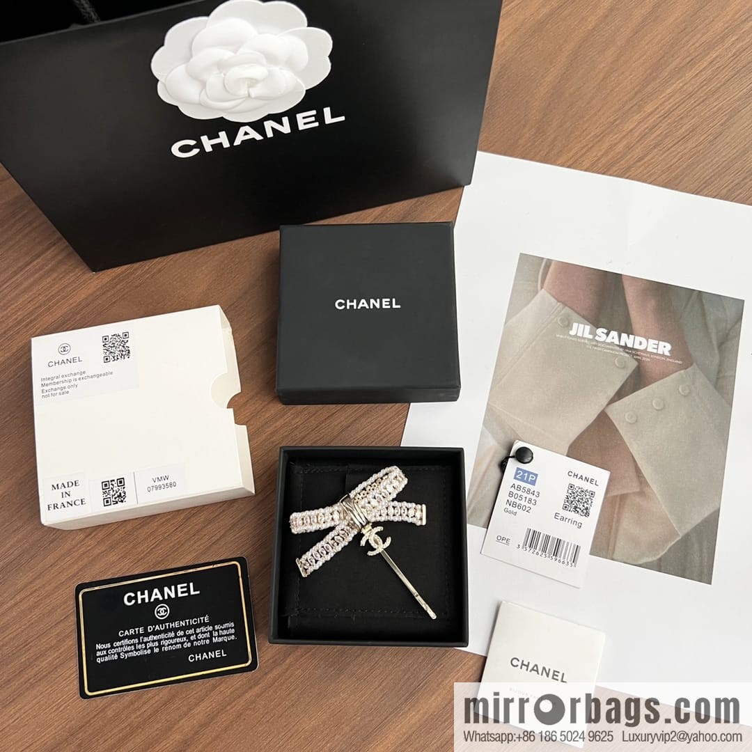 New ☑️ Chanel double c bow hairpin hairpin