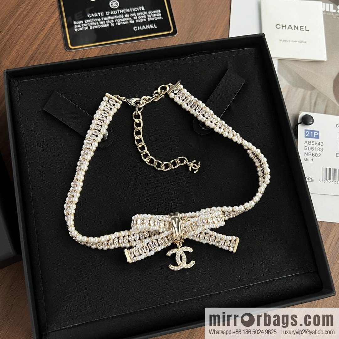 New ☑️ Chanel Double C Bow Pearl Necklace