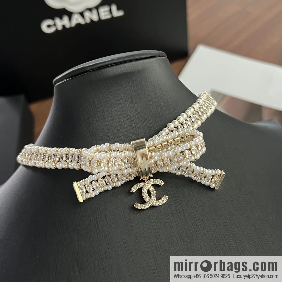 New ☑️ Chanel Double C Bow Pearl Necklace