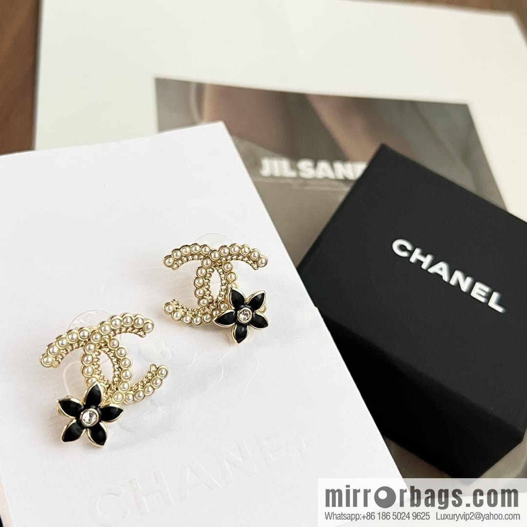 New ☑️ Chanel c1 double c pearl black camellia stud earrings