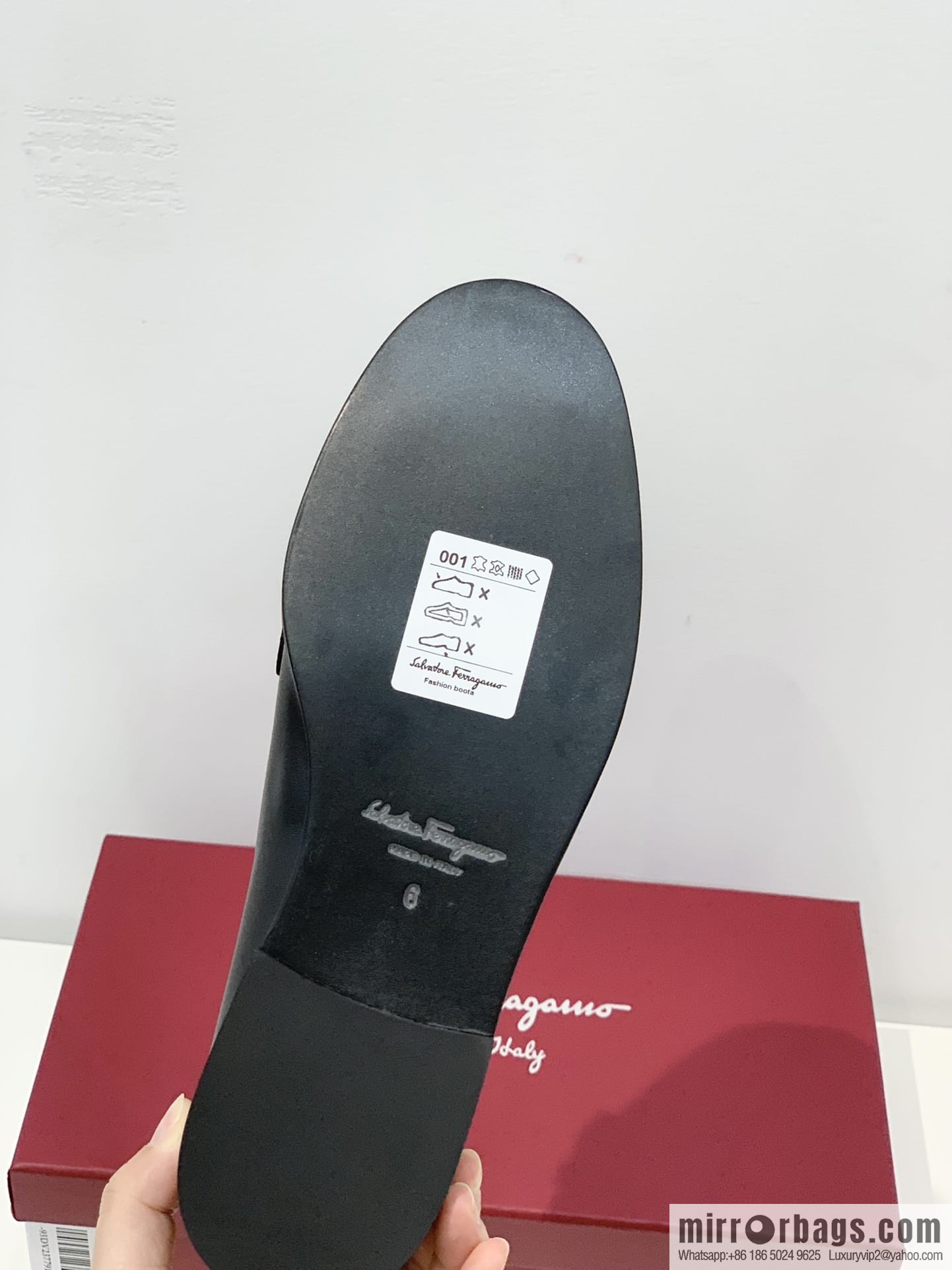 Salvatore Ferragamo ✔️ new products! Ferragamo Gancini double-sided buckle loafers single shoes