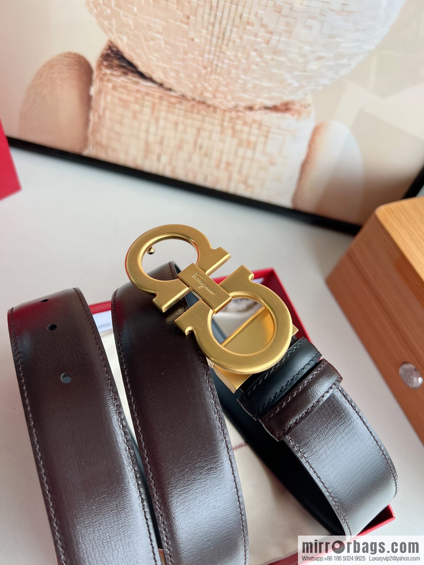 Ferragamo, exquisite figure 8 metal clasp men's 3.5cm waist belt
