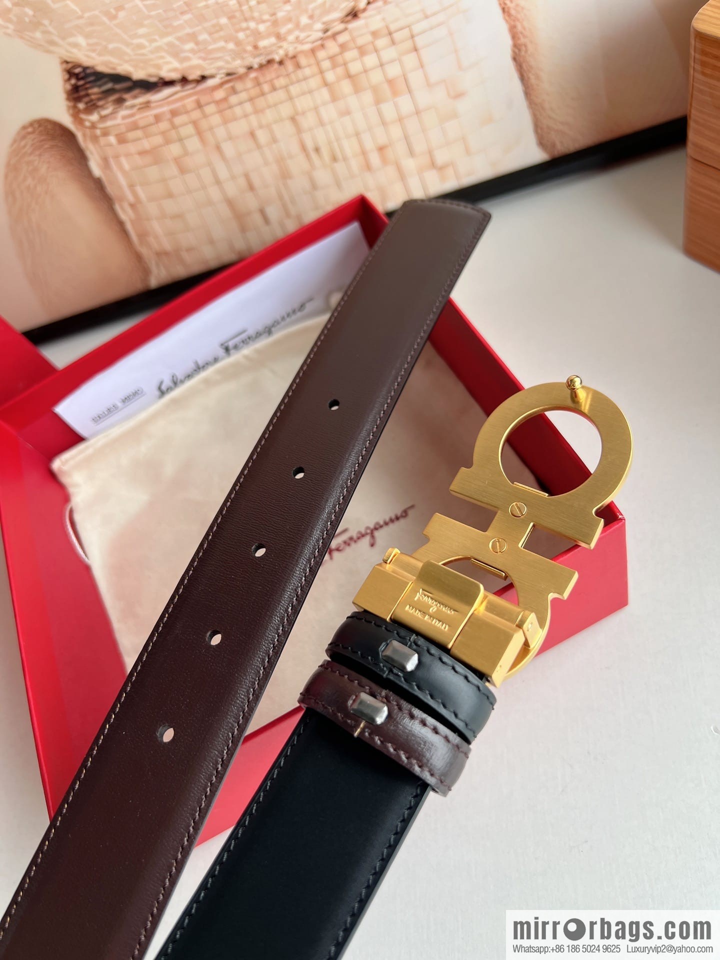 Ferragamo, exquisite figure 8 metal clasp men's 3.5cm waist belt