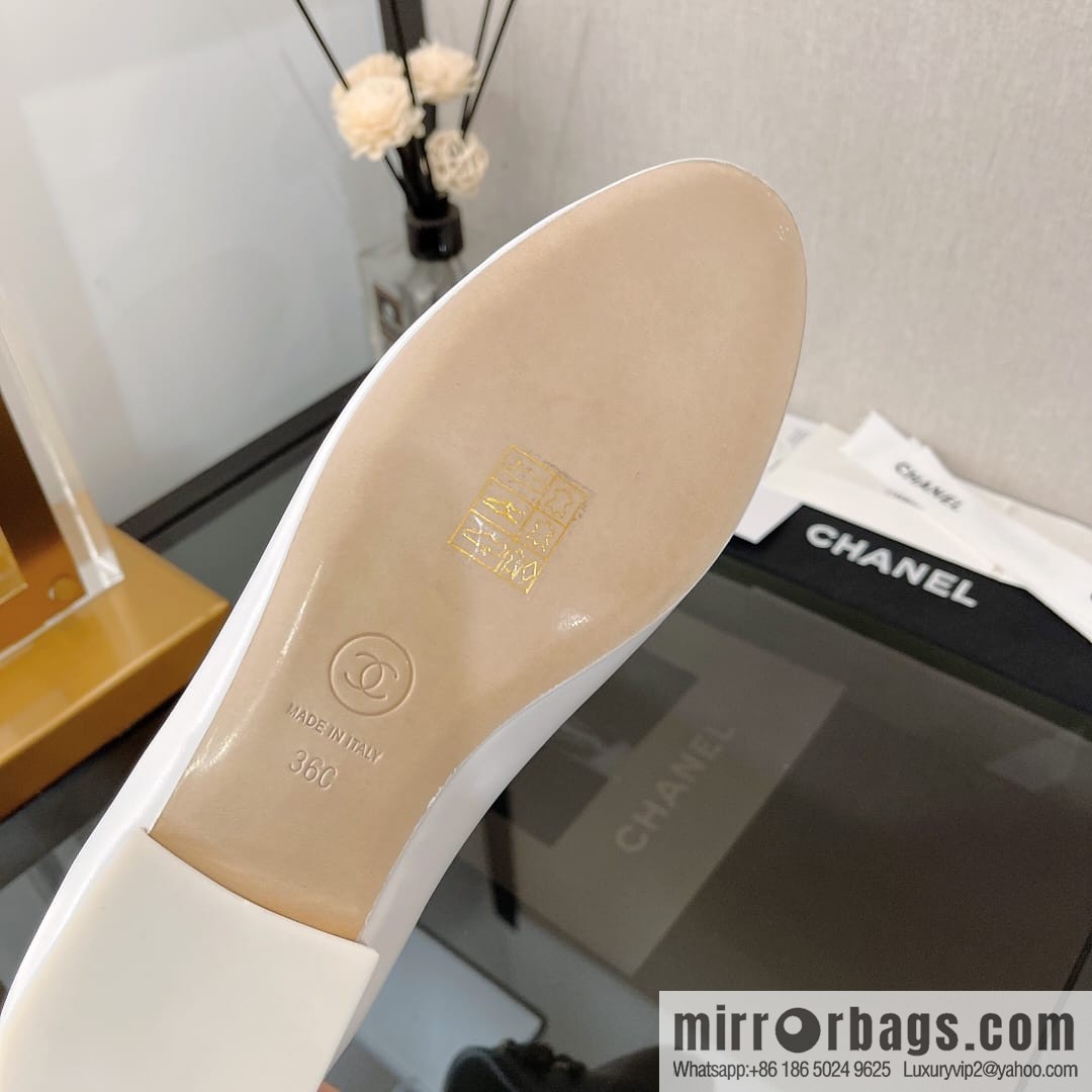 Chanell Chanel Xiaoxiang, new, leather double C buckle loafers/half slippers