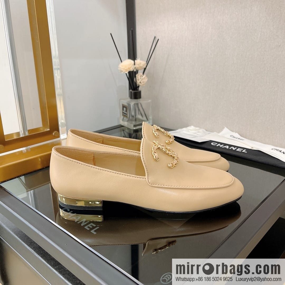 Chanell Chanel Xiaoxiang, new, leather double C buckle loafers/half slippers