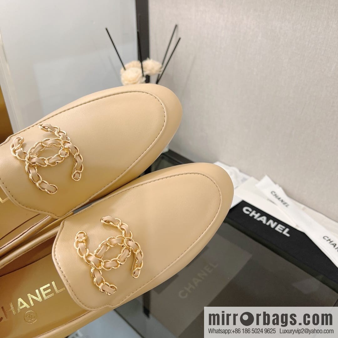 Chanell Chanel Xiaoxiang, new, leather double C buckle loafers/half slippers