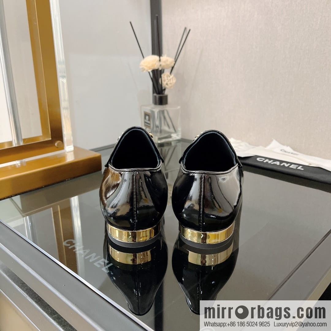 Chanell Chanel Xiaoxiang, new, leather double C buckle loafers/half slippers