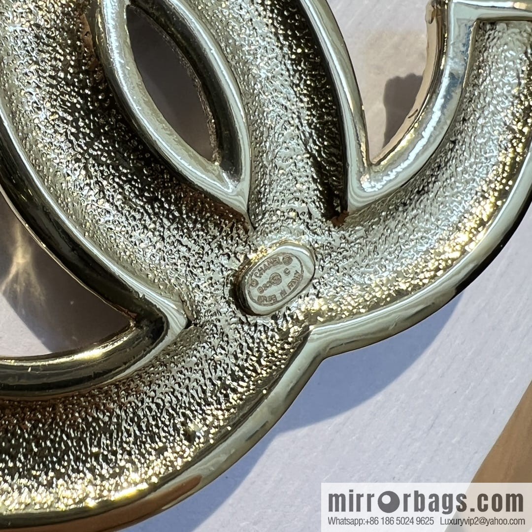 New ☑️ Chanel double c diamond brooch