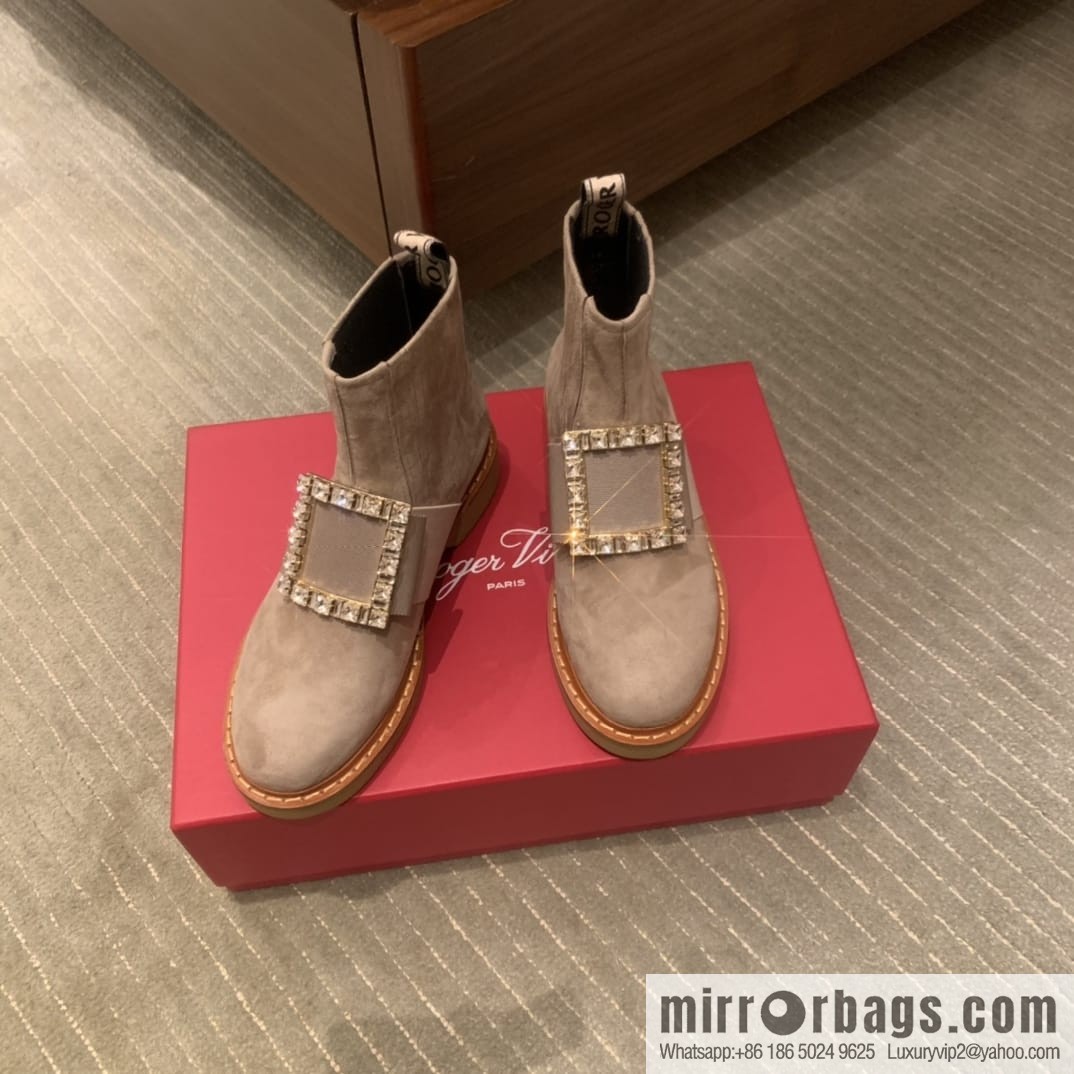 Roger vivier patented leather boots for women