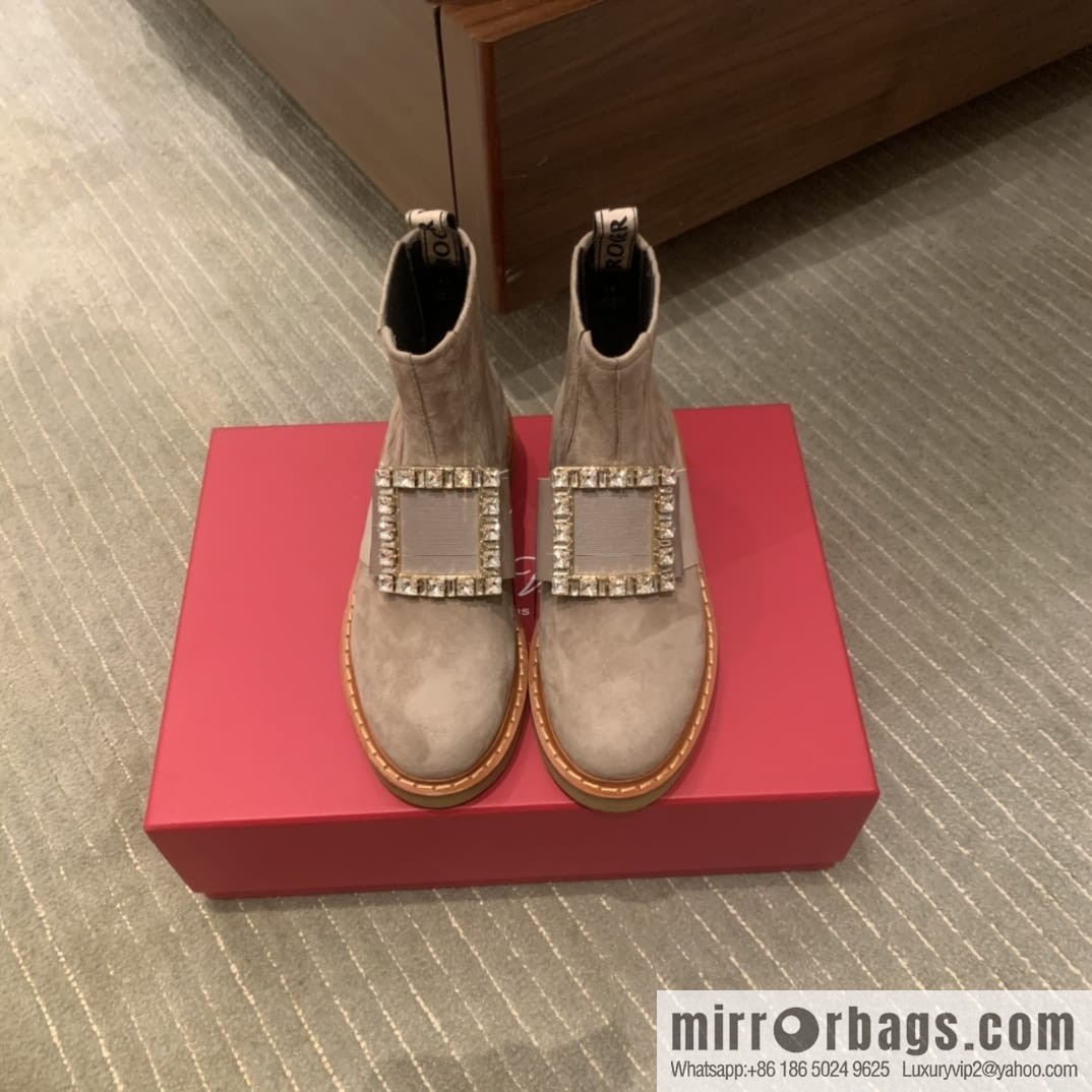 Roger vivier patented leather boots for women