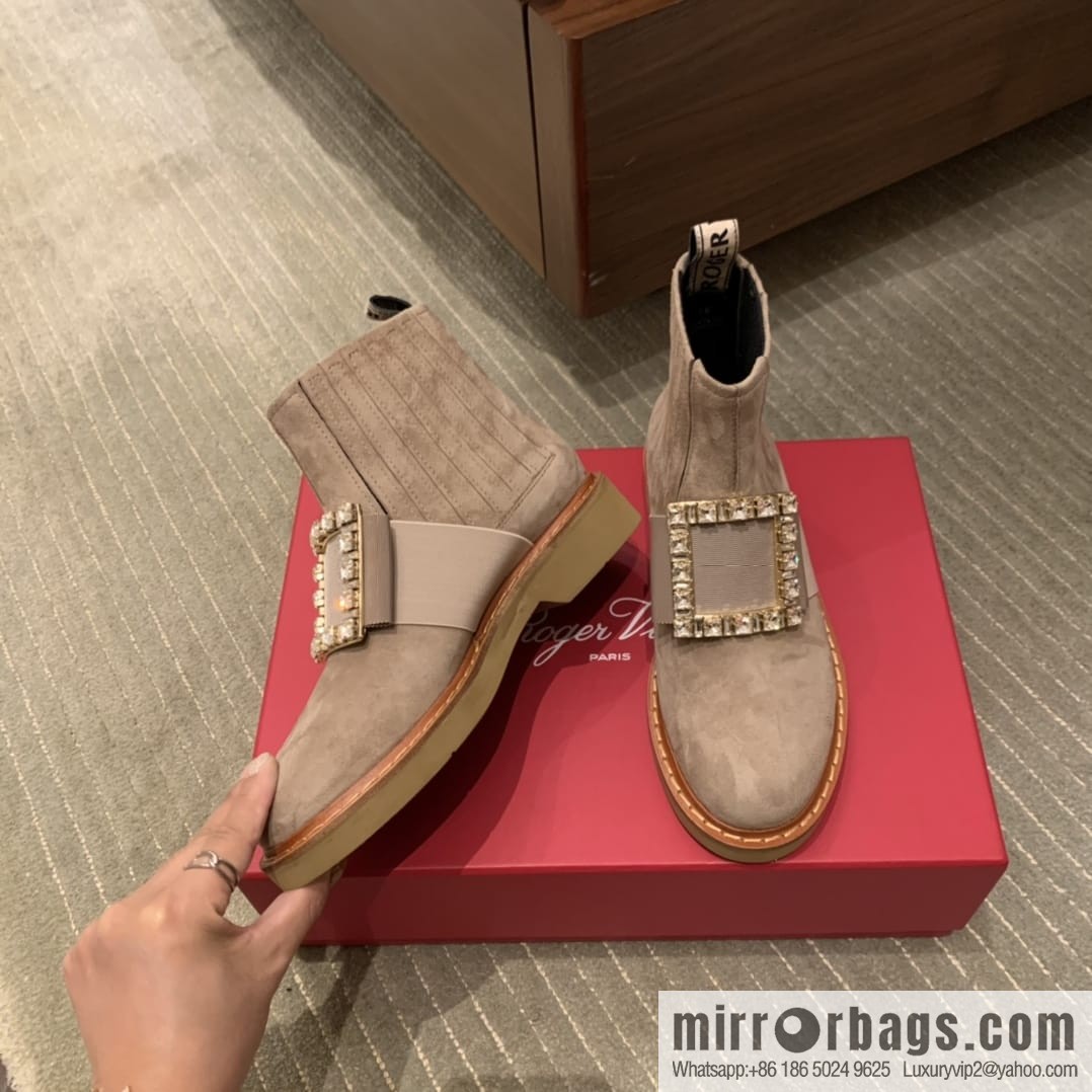 Roger vivier patented leather boots for women
