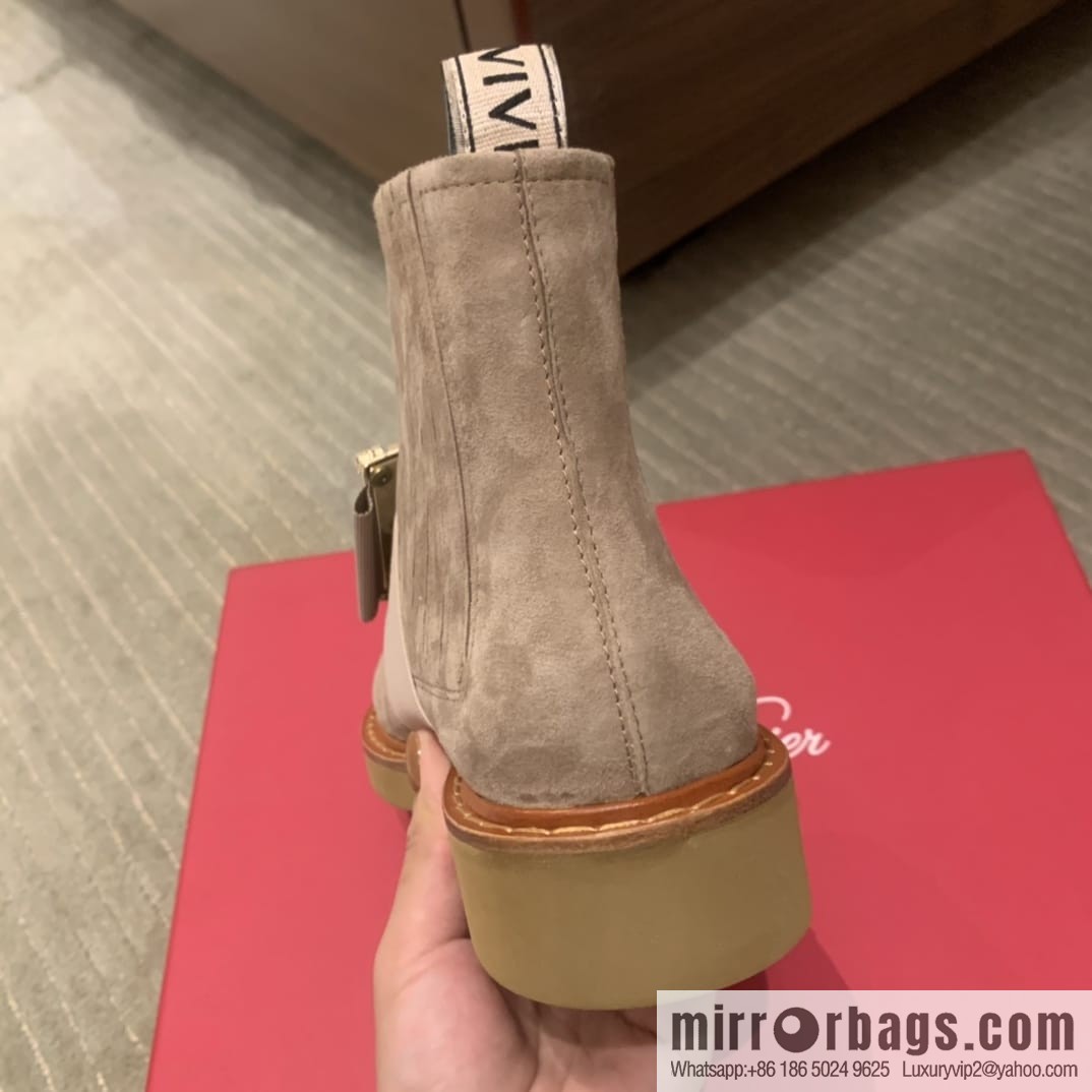 Roger vivier patented leather boots for women