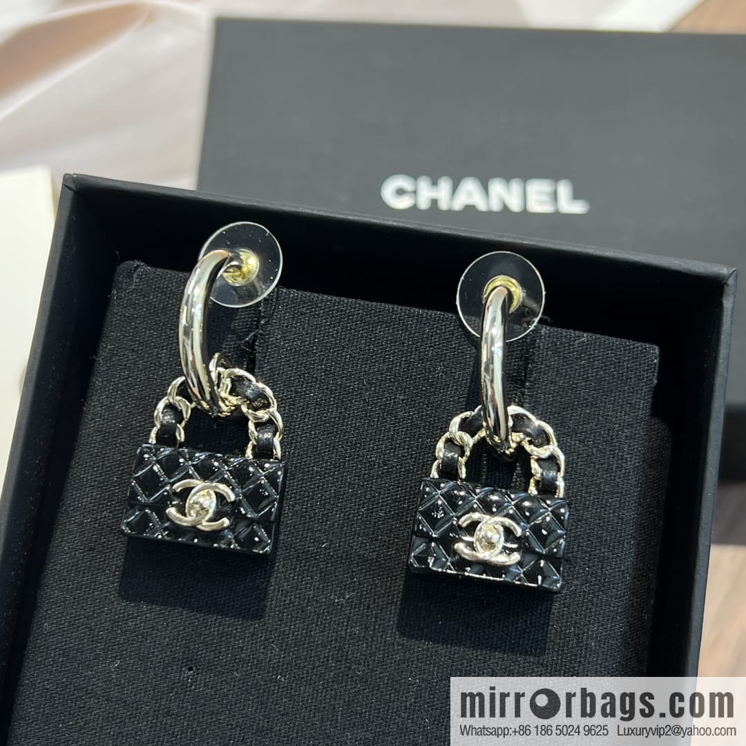 New ☑️ Chanel c2 double c lock bag stud earrings