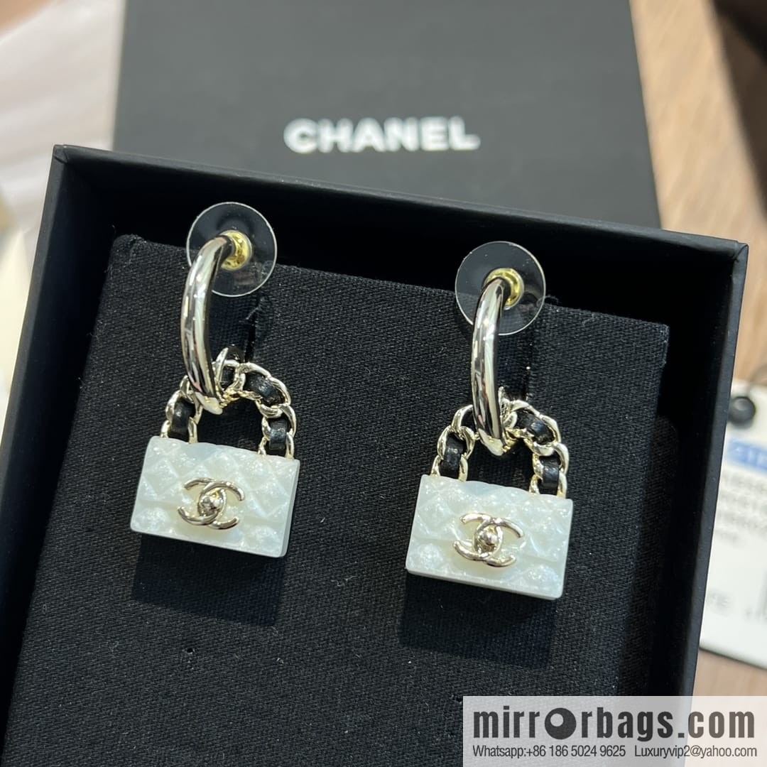 New ☑️ Chanel c2 double c lock bag stud earrings