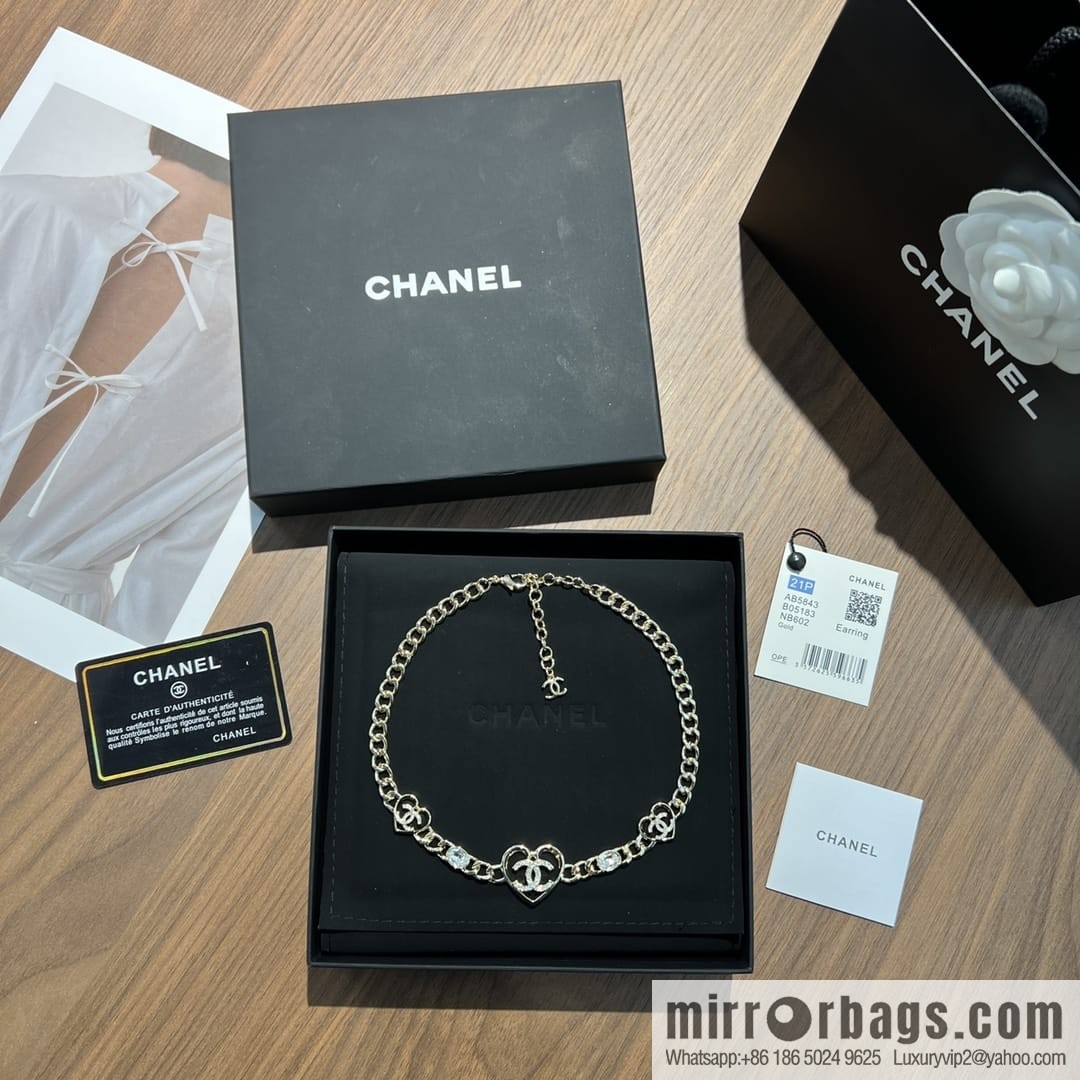 New ☑️ Chanel double c gold peach heart love necklace