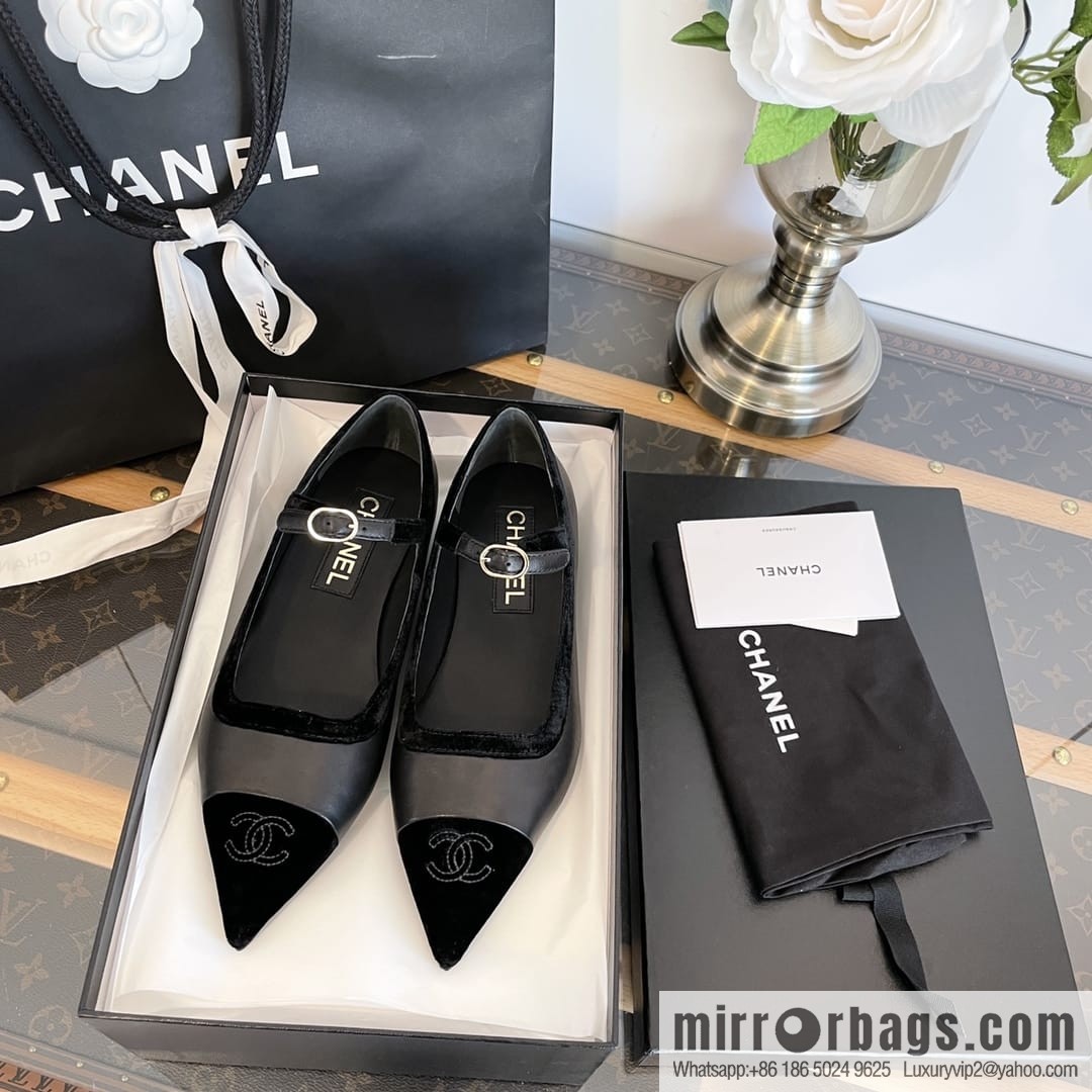 Chanel small fragrance velvet pointed Mary Jane flat shoes
