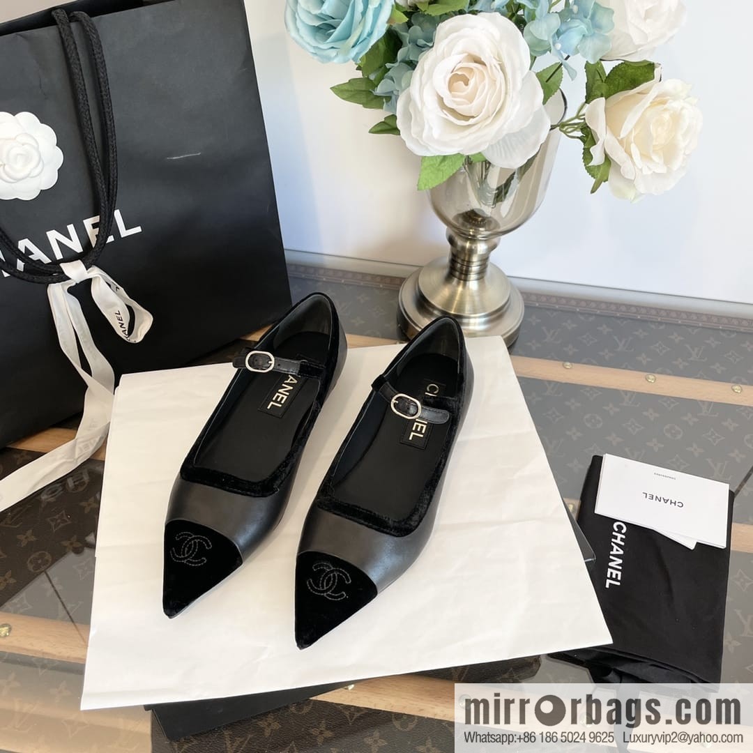Chanel small fragrance velvet pointed Mary Jane flat shoes