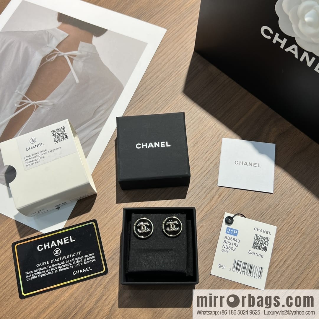 New ☑️ Chanel c1 double c round black stud earrings