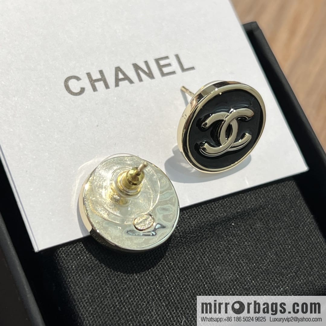 New ☑️ Chanel c1 double c round black stud earrings