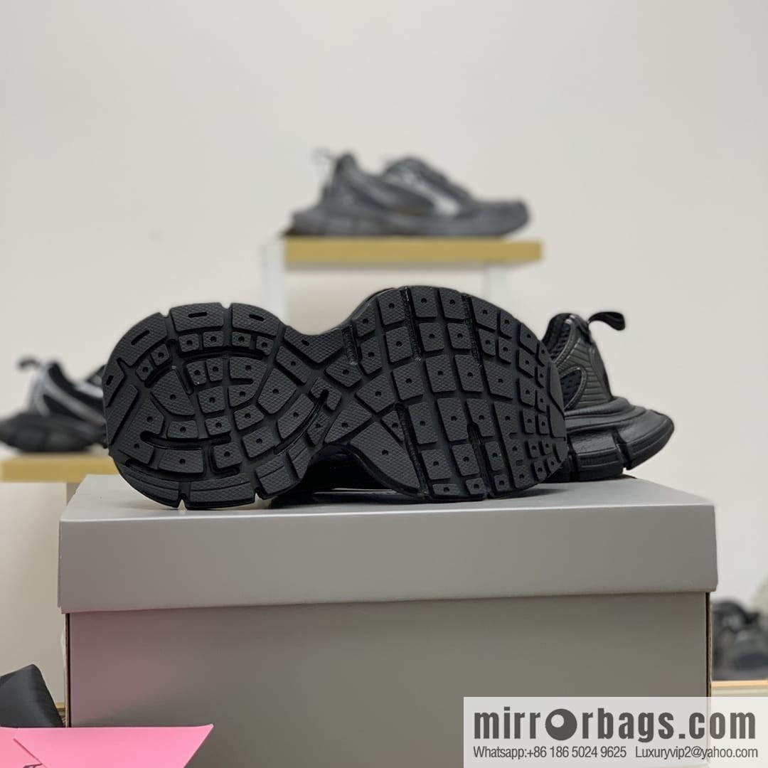 Balenciaga BALENCIAGA uses mesh patchwork Unisex His & Hers thick-soled sneakers