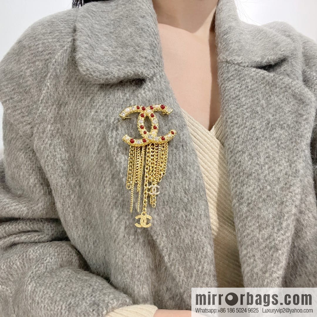 New ☑️ Chanel double c red pearl fringed brooch