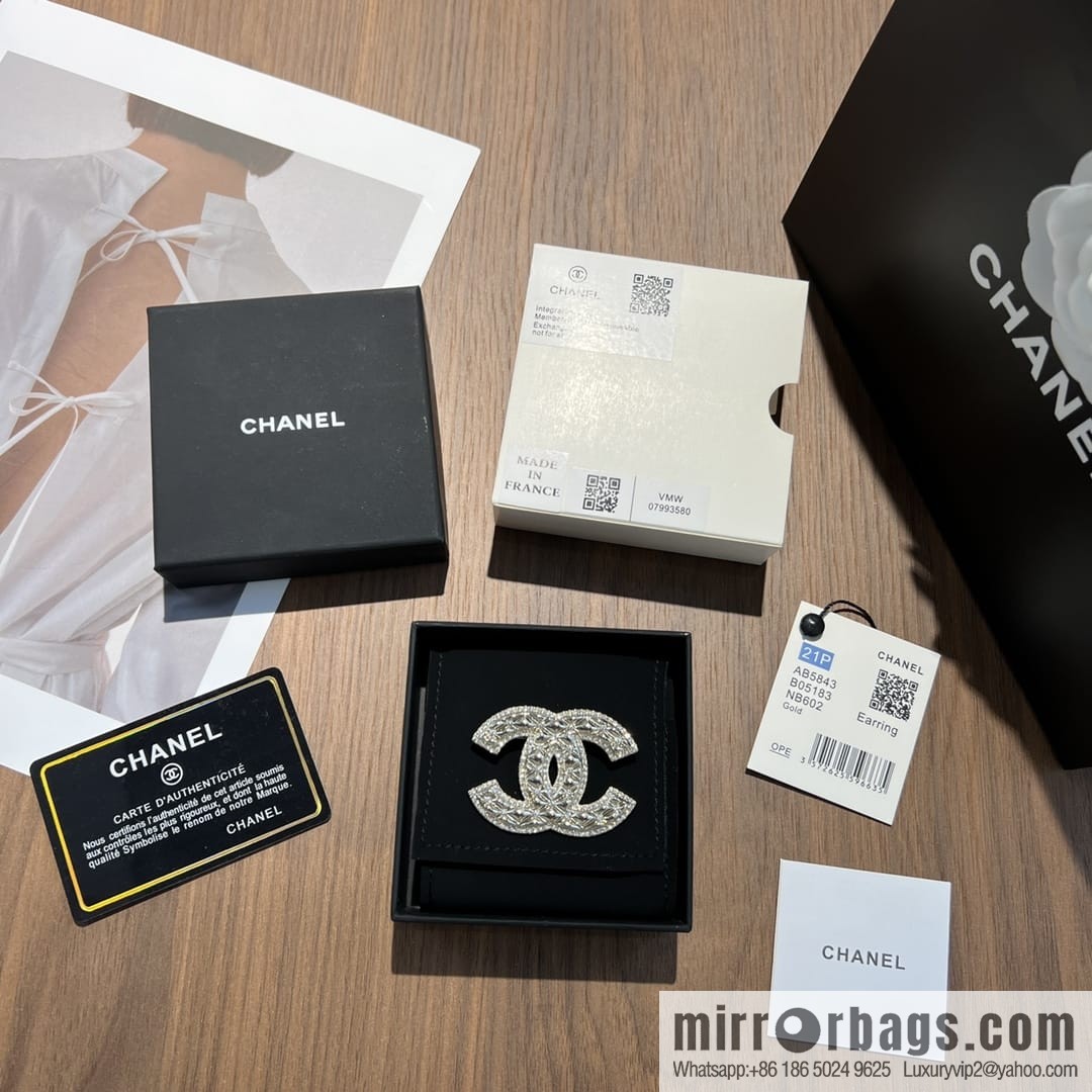 New ☑️ Chanel double c diamond brooch