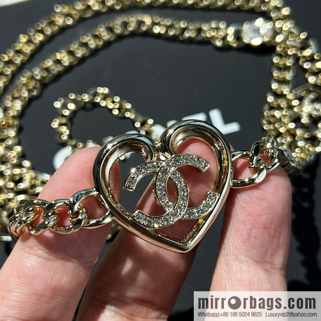 New ☑️ Chanel double c peach heart love waist belt waist chain necklace