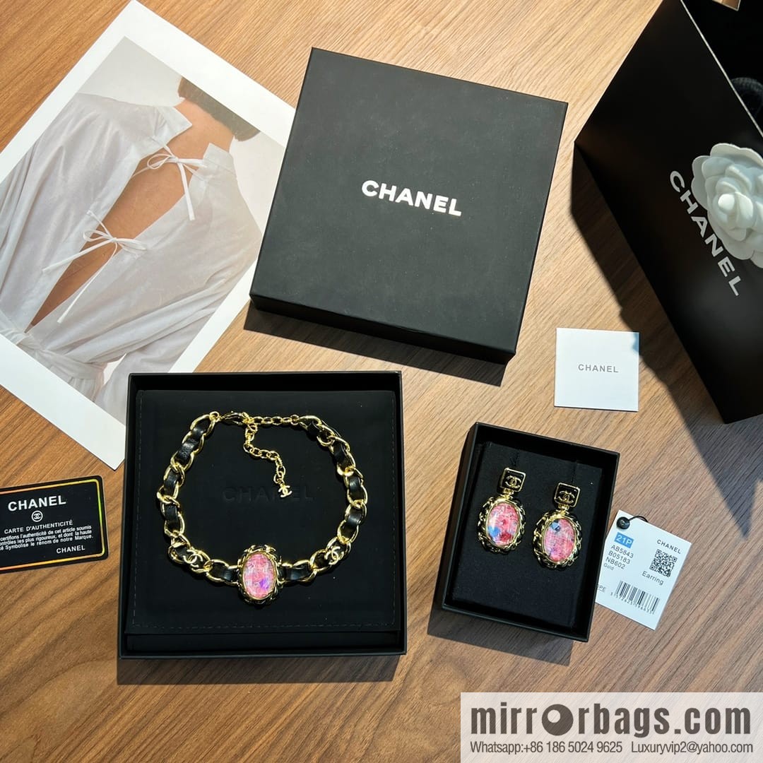 New ☑️ Chanel pink gemstone black leather rope necklace necklace